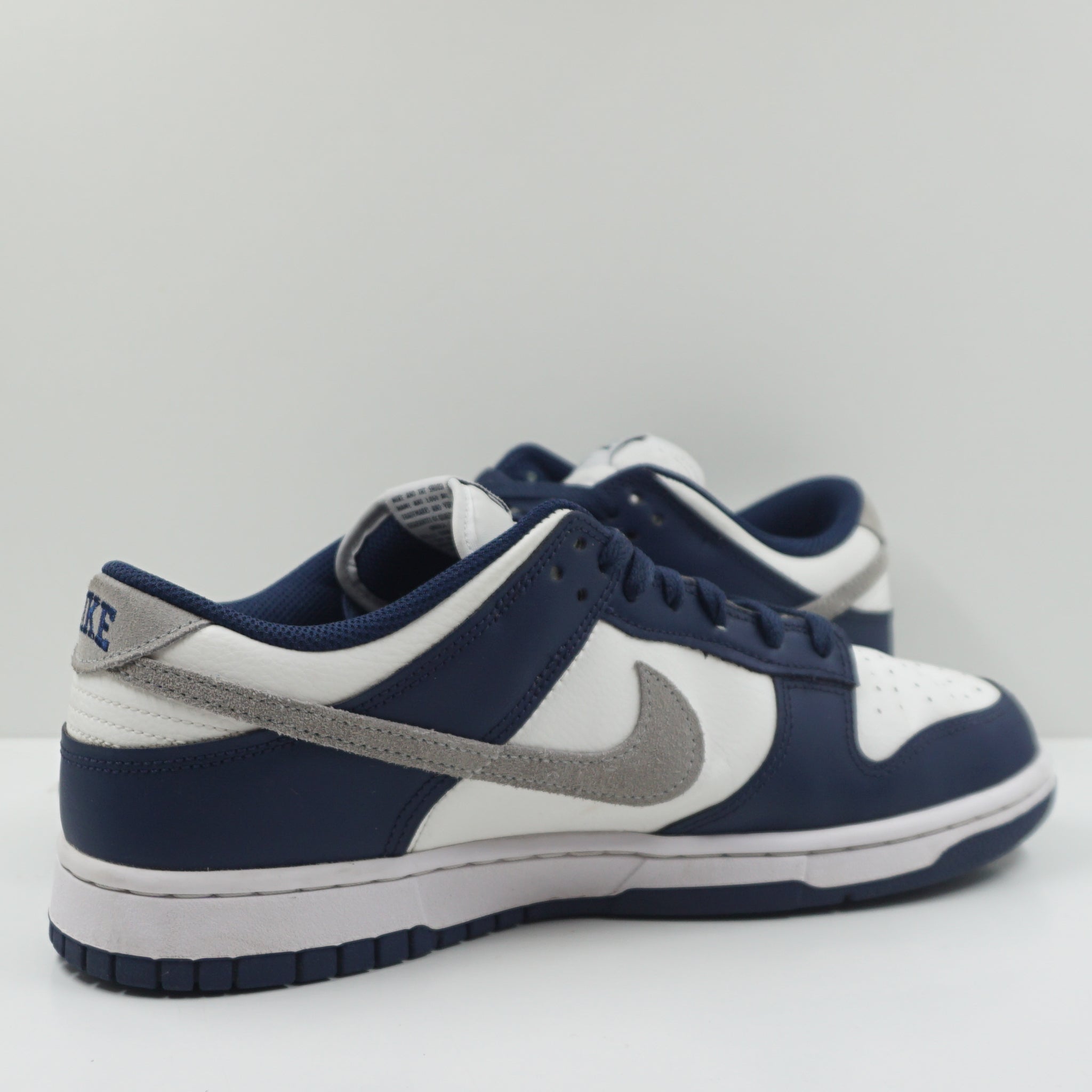 Nike Dunk Low Summit White Midnight Navy