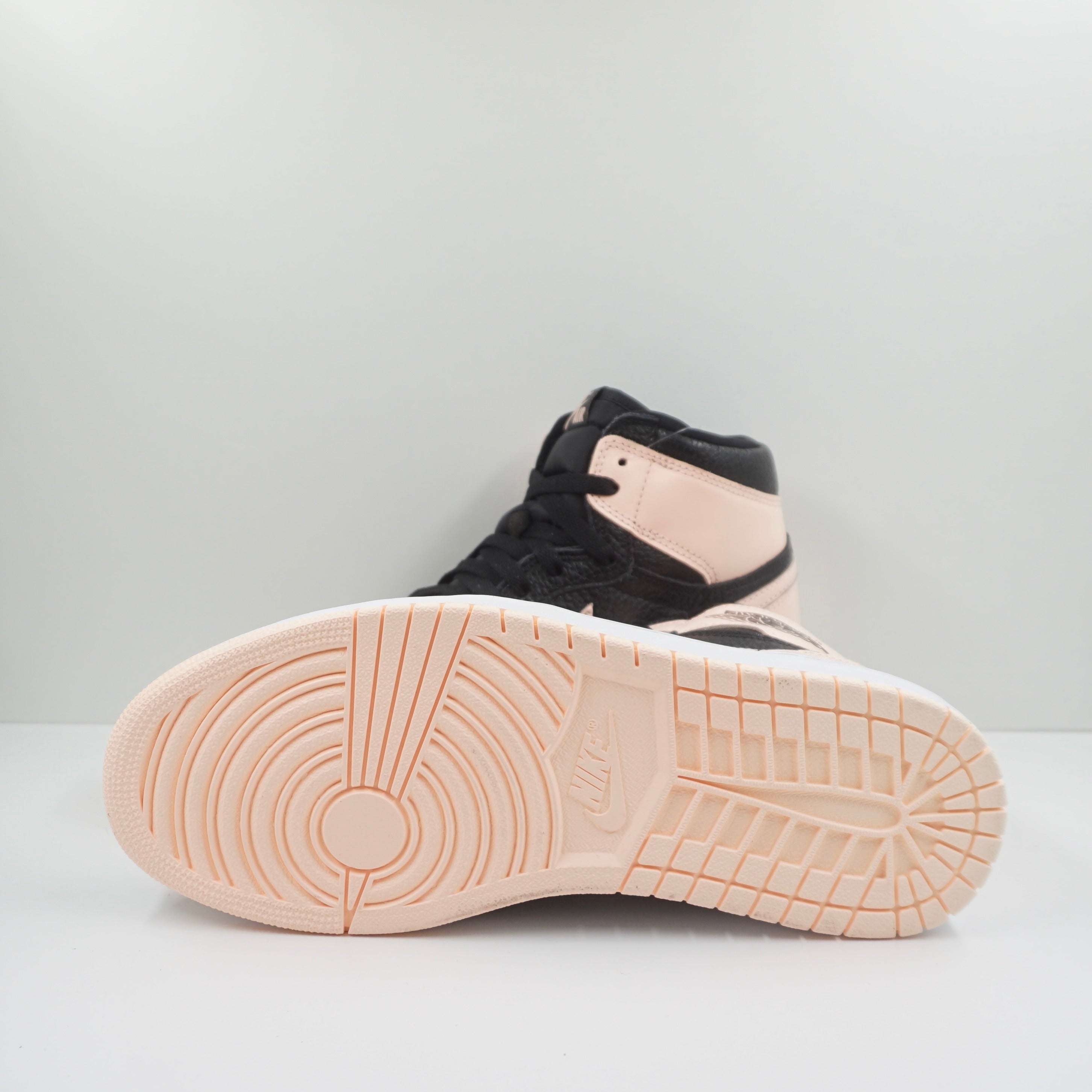 Jordan 1 Retro High Black Crimson Tint