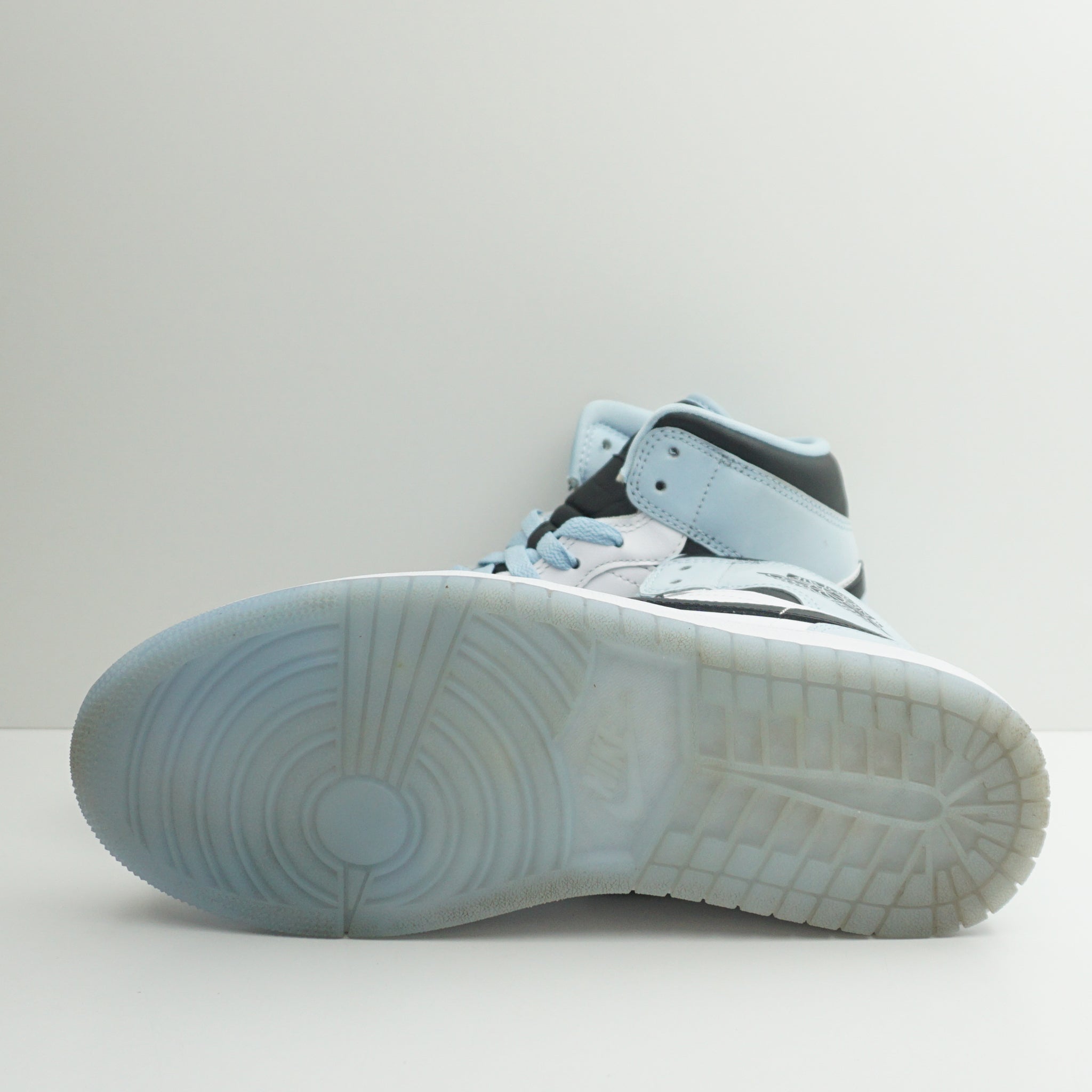 Jordan 1 Mid SE Ice Blue (2023)