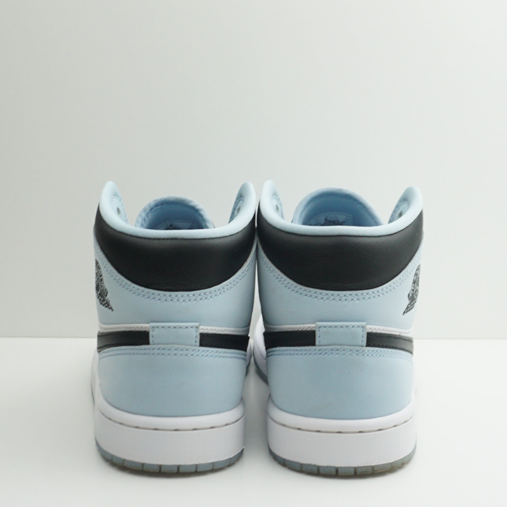 Jordan 1 Mid SE Ice Blue (2023)