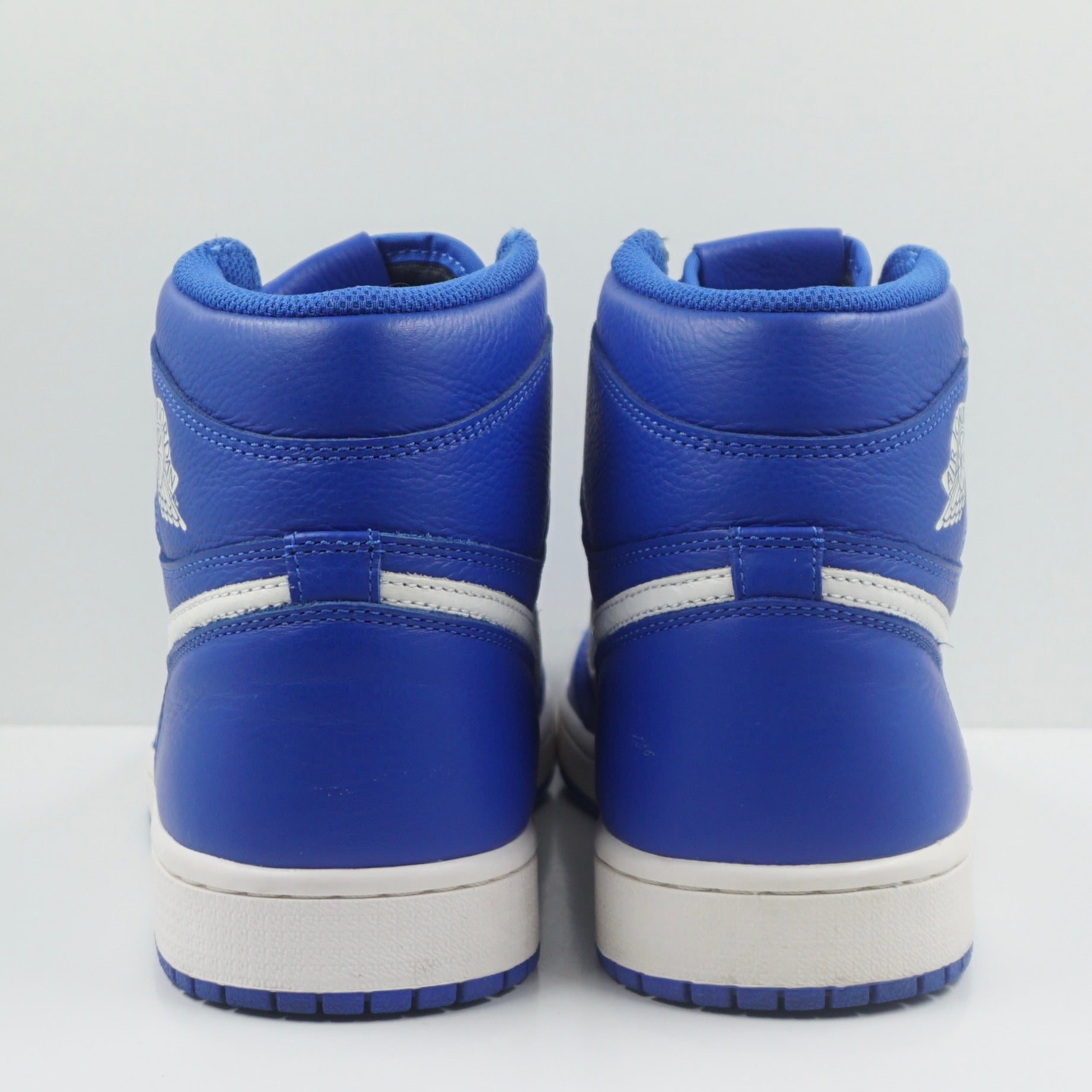 Jordan 1 Retro High Hyper Royal