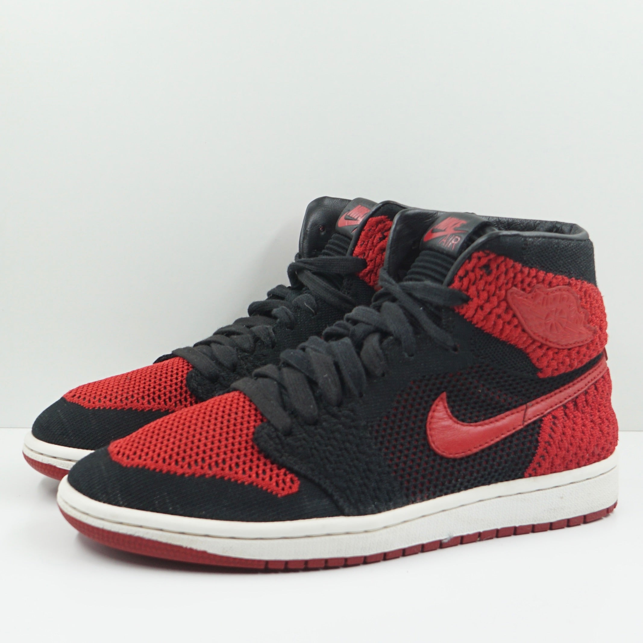Jordan 1 Retro High Flyknit Bred (GS)