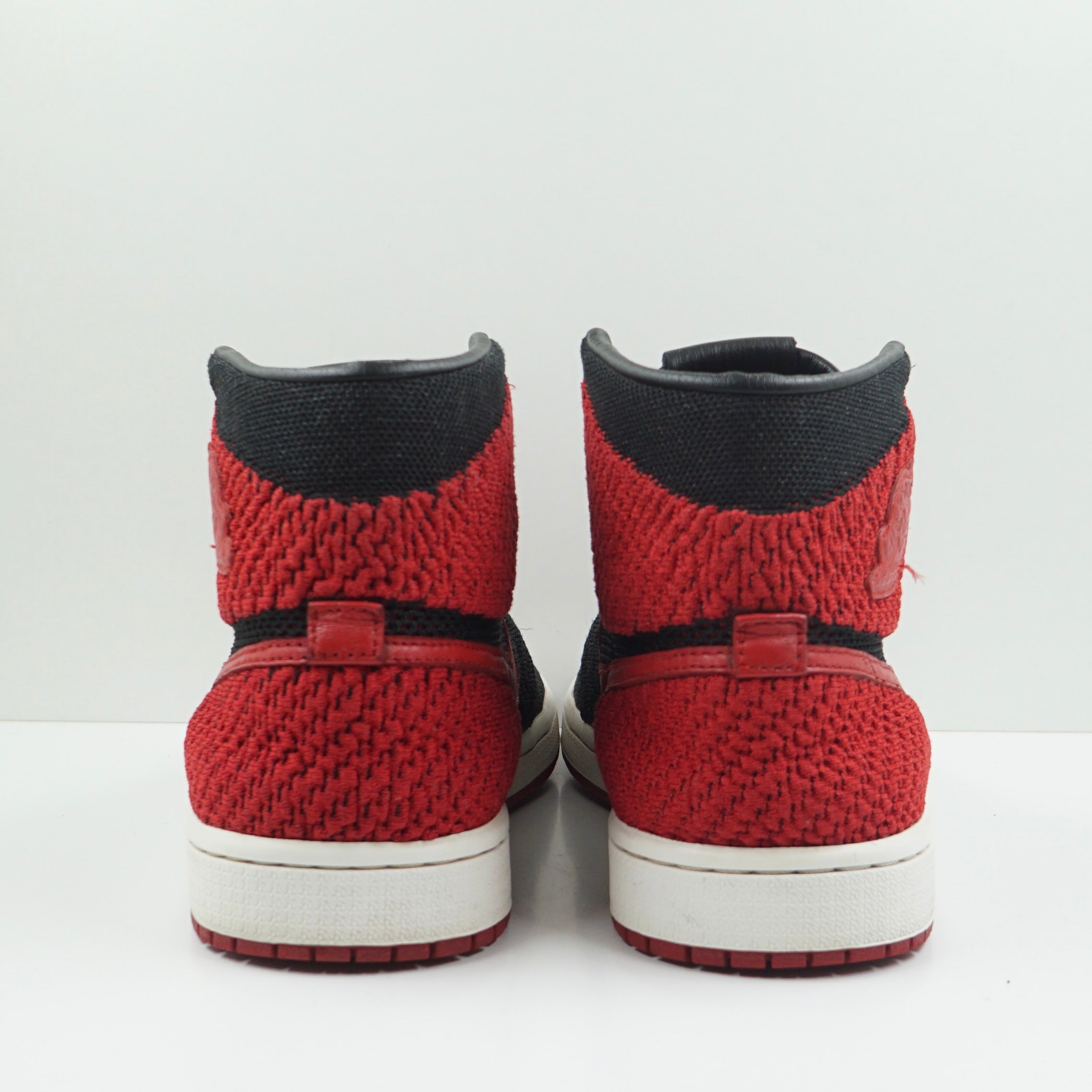 Jordan 1 Retro High Flyknit Bred (GS)