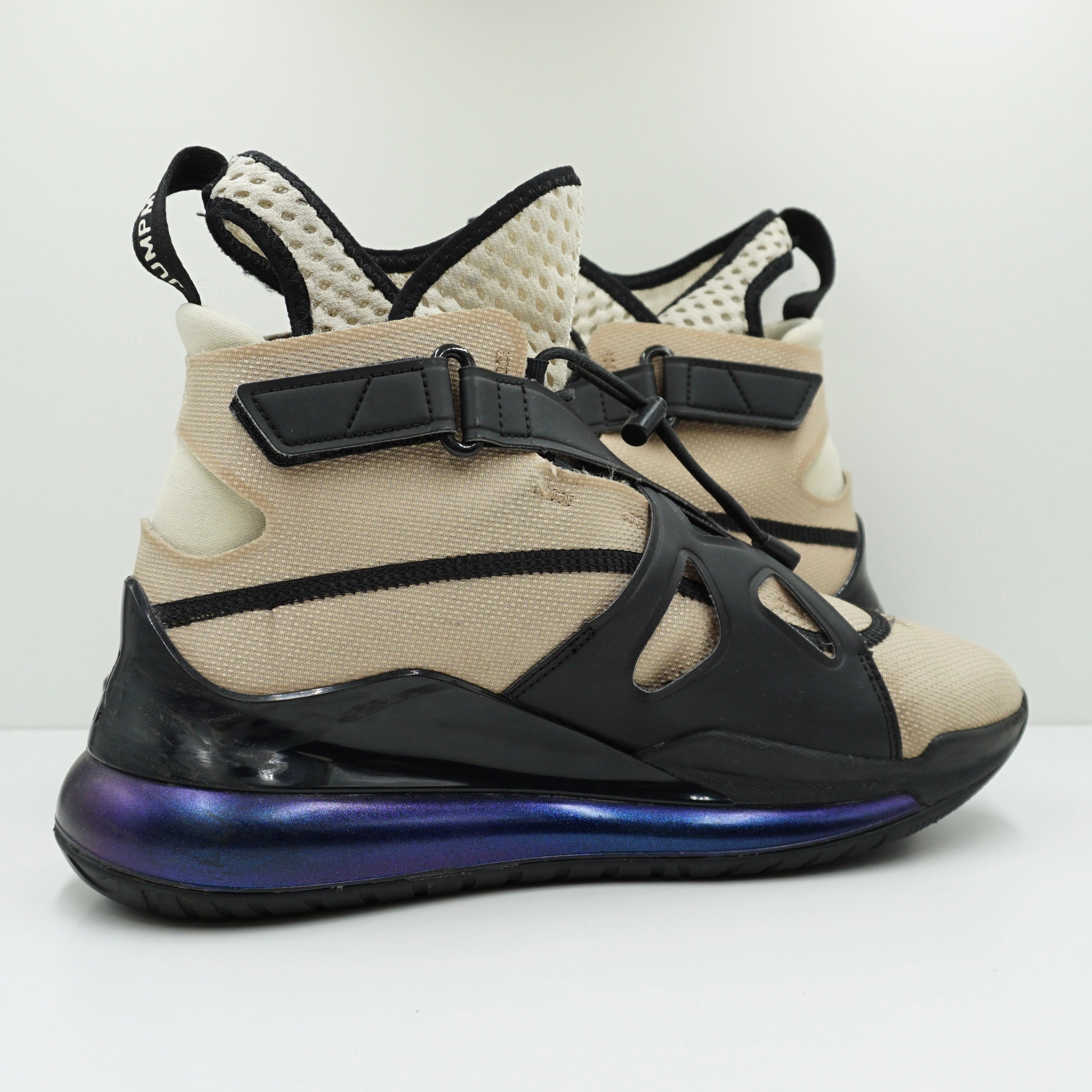 Jordan Air Latitude 720 Fossil (W)