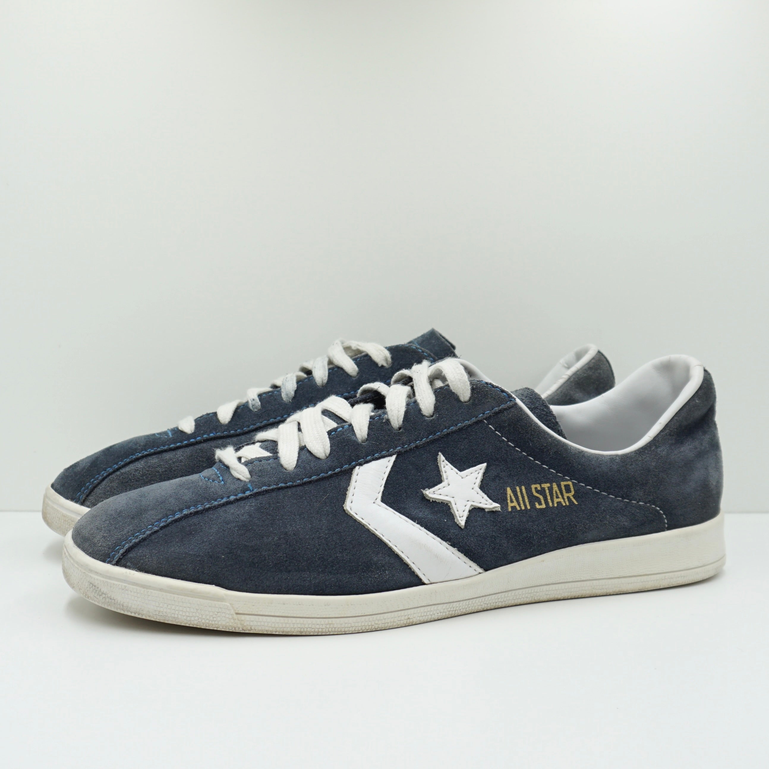 Converse Classic Low Navy Blue