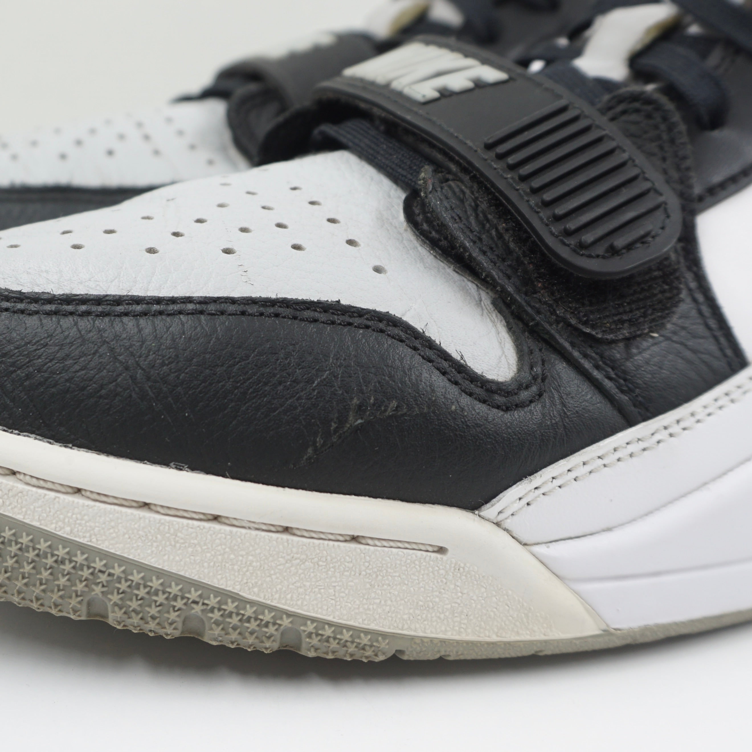 Jordan Legacy 312 Low Light Smoke Grey