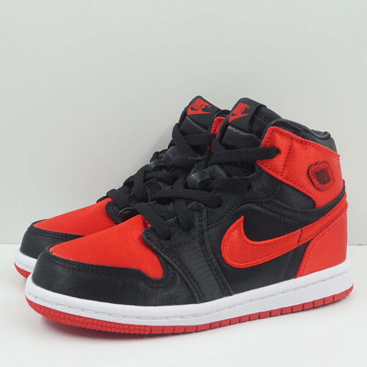Jordan 1 Retro High OG Satin Bred Toddler