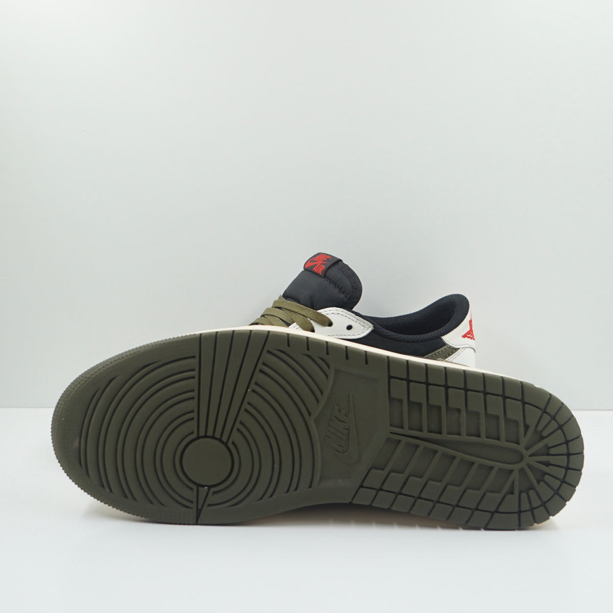 Jordan 1 Retro Low OG SP Travis Scott Olive (W)
