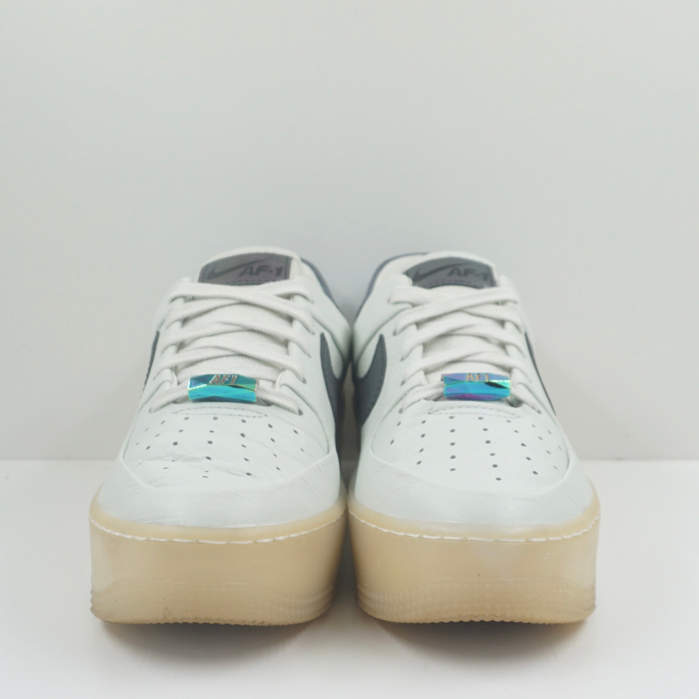 Nike Air Force 1 Sage Low LX Spruce Aura (W)