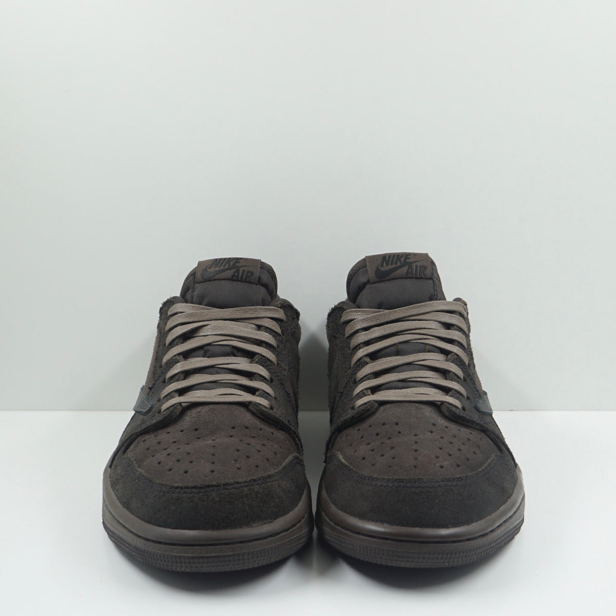 Jordan 1 Retro Low OG SP Travis Scott Velvet Brown
