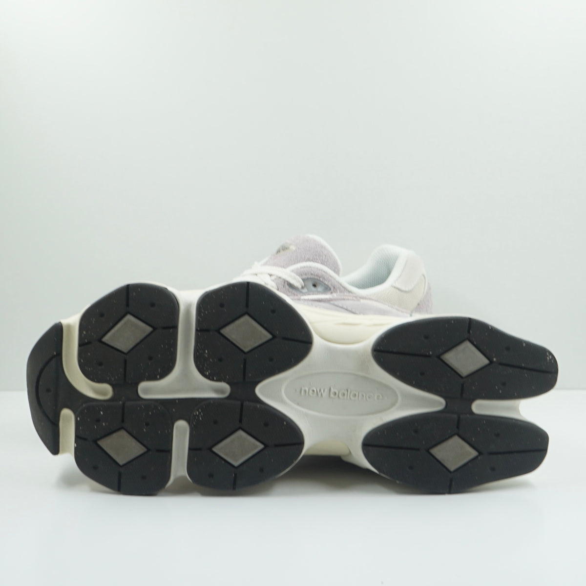 New Balance 9060 Truffle Salt Timber Wolf