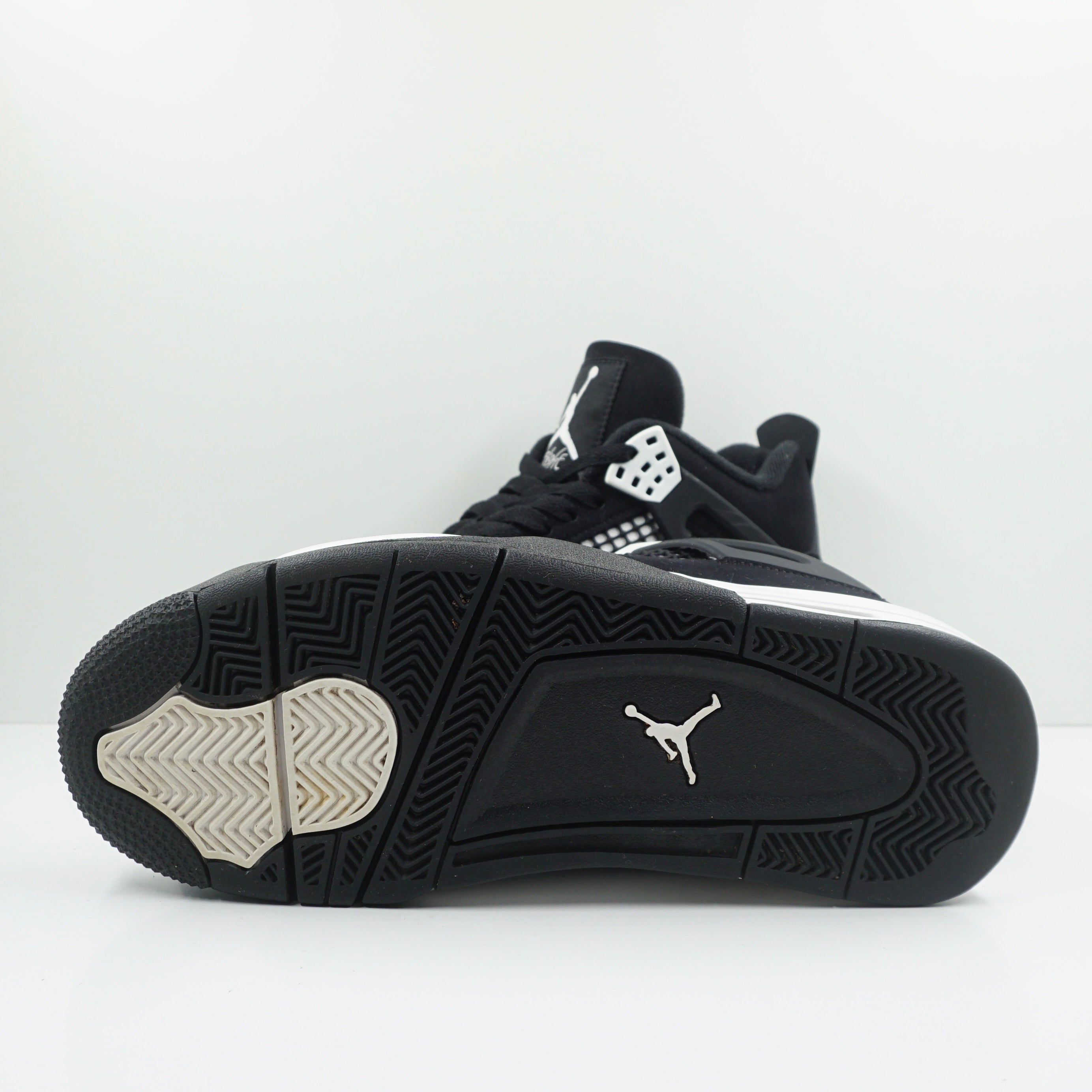 Jordan 4 Retro White Thunder