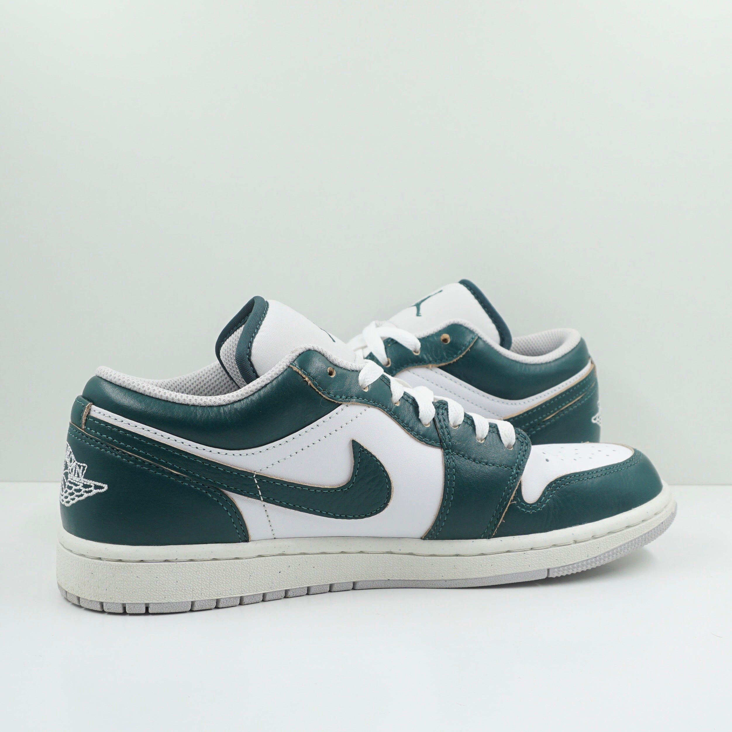 Jordan 1 Low SE Oxidized Green