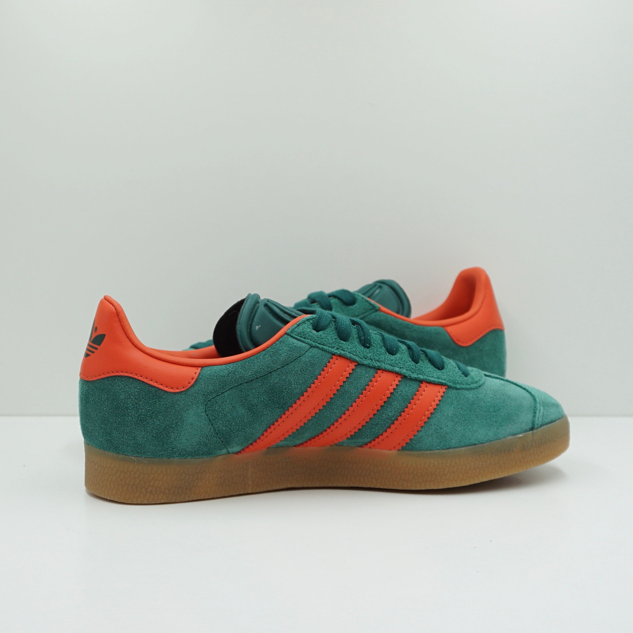 Adidas Gazelle Collegiate Green Preloved Red