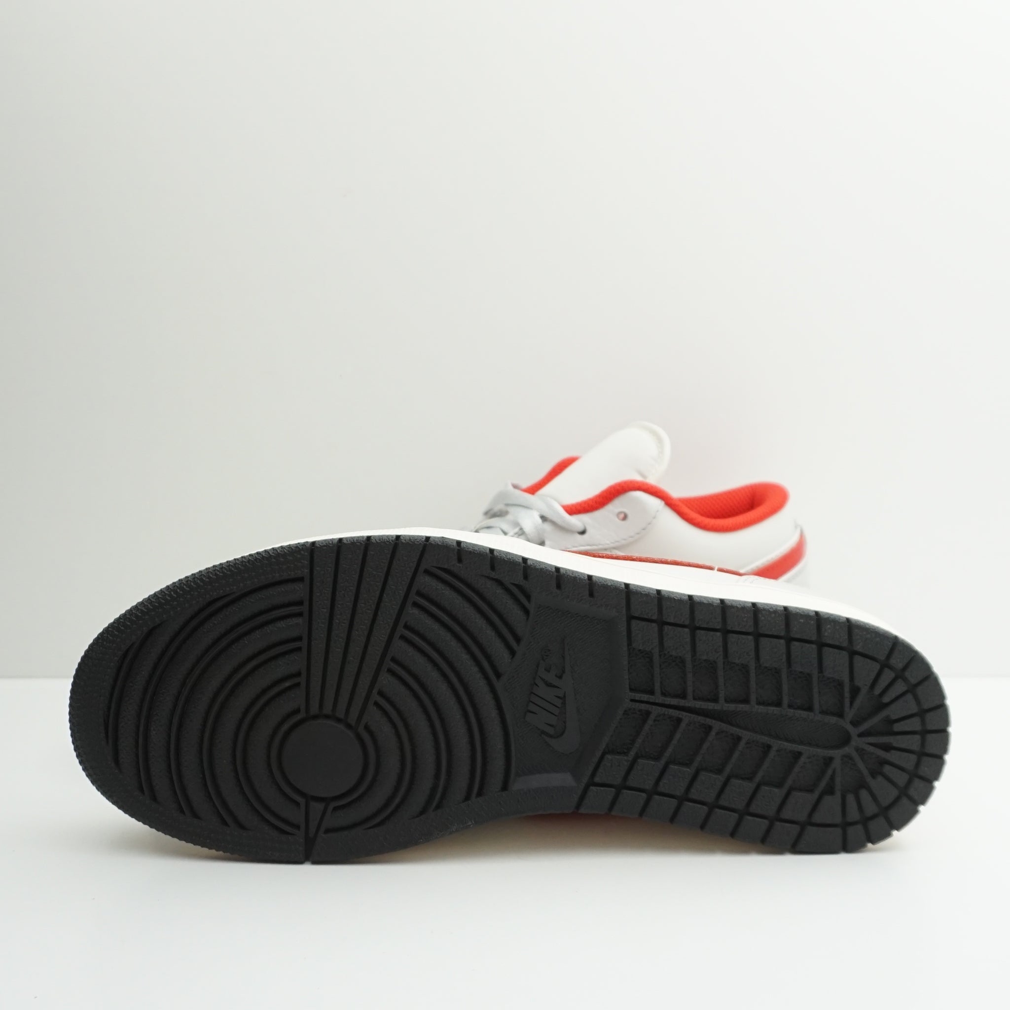 Jordan 1 Low Night Track