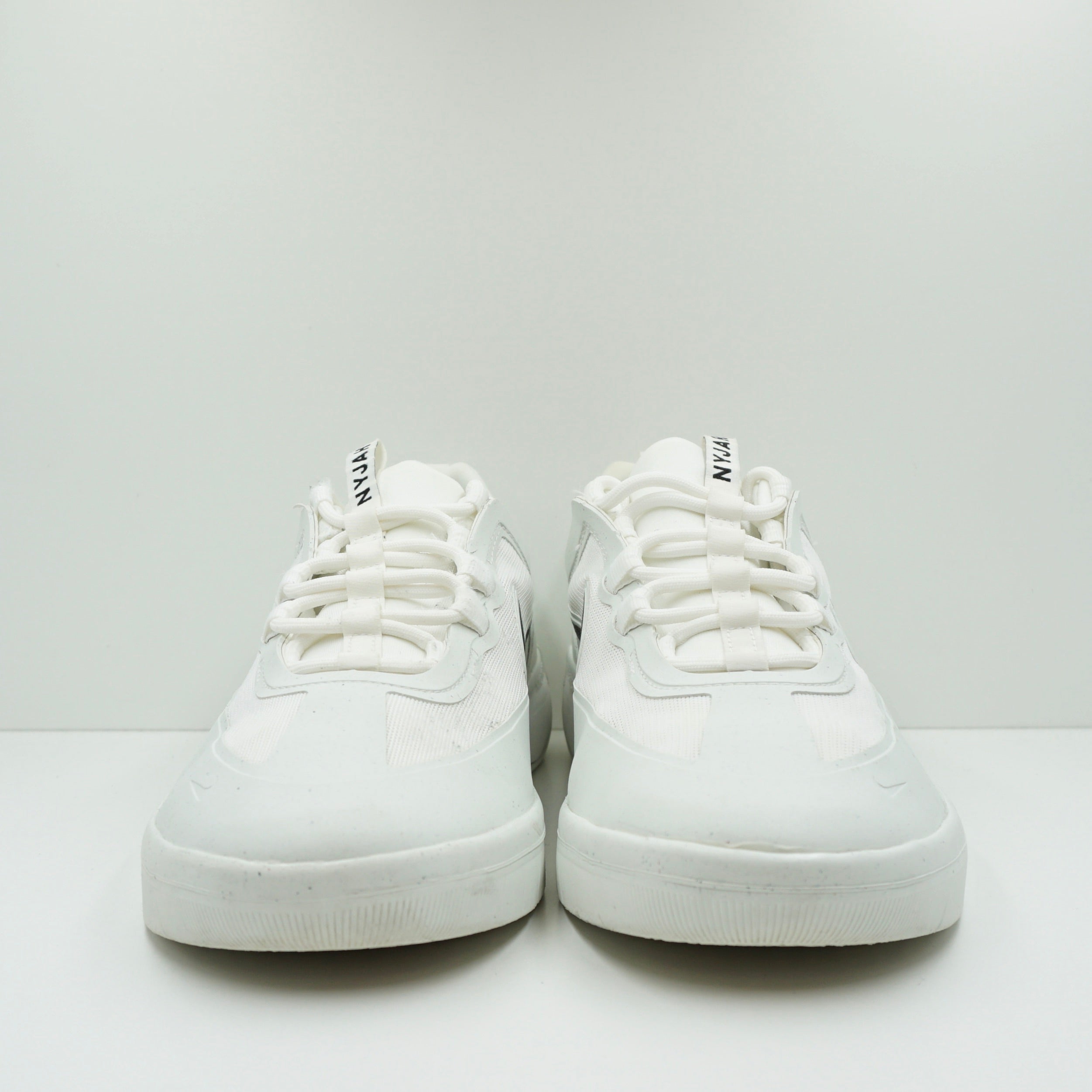 Nike SB Nyjah Free 2 Summit White Black