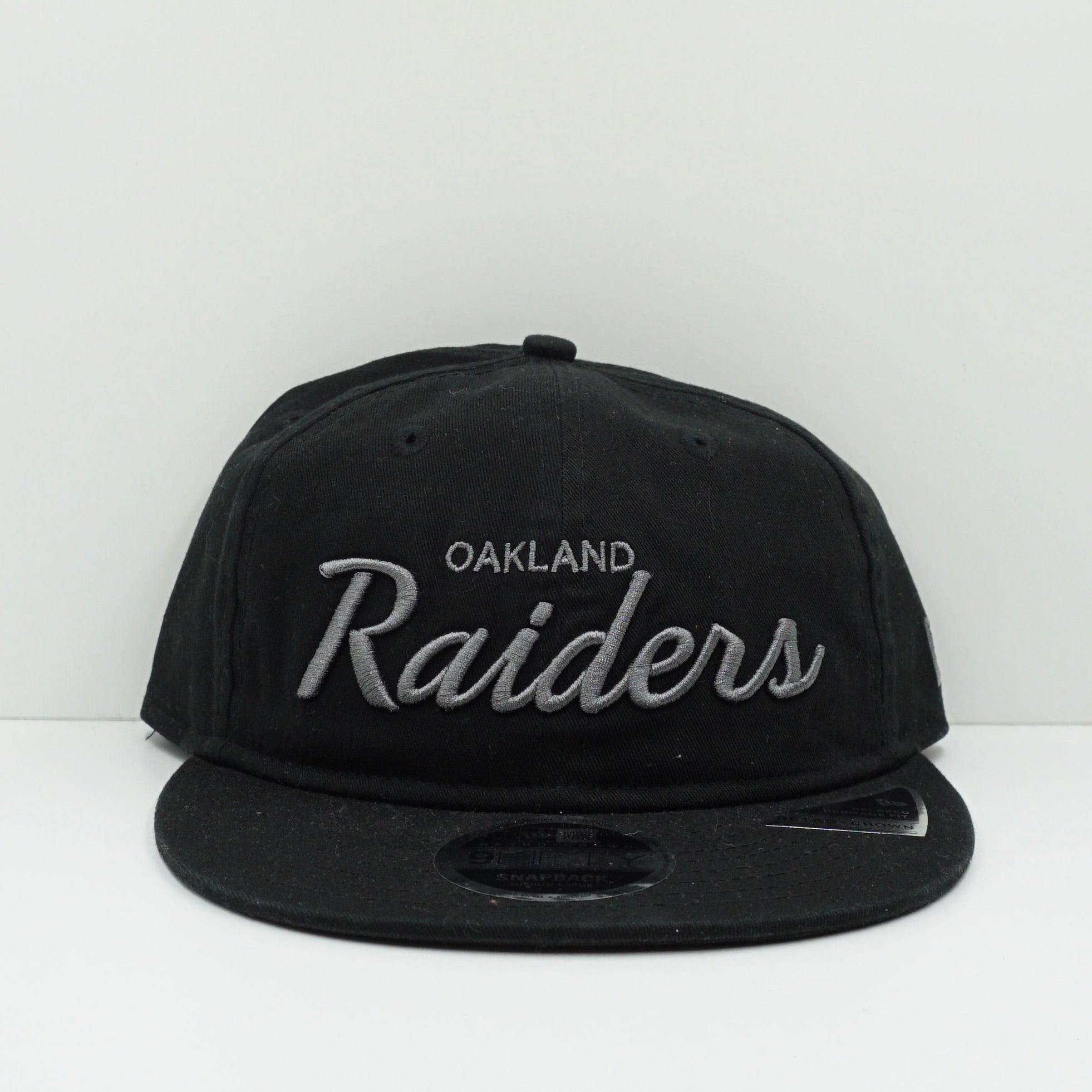 New Era Oakland Raiders Retro Black Snapback Cap