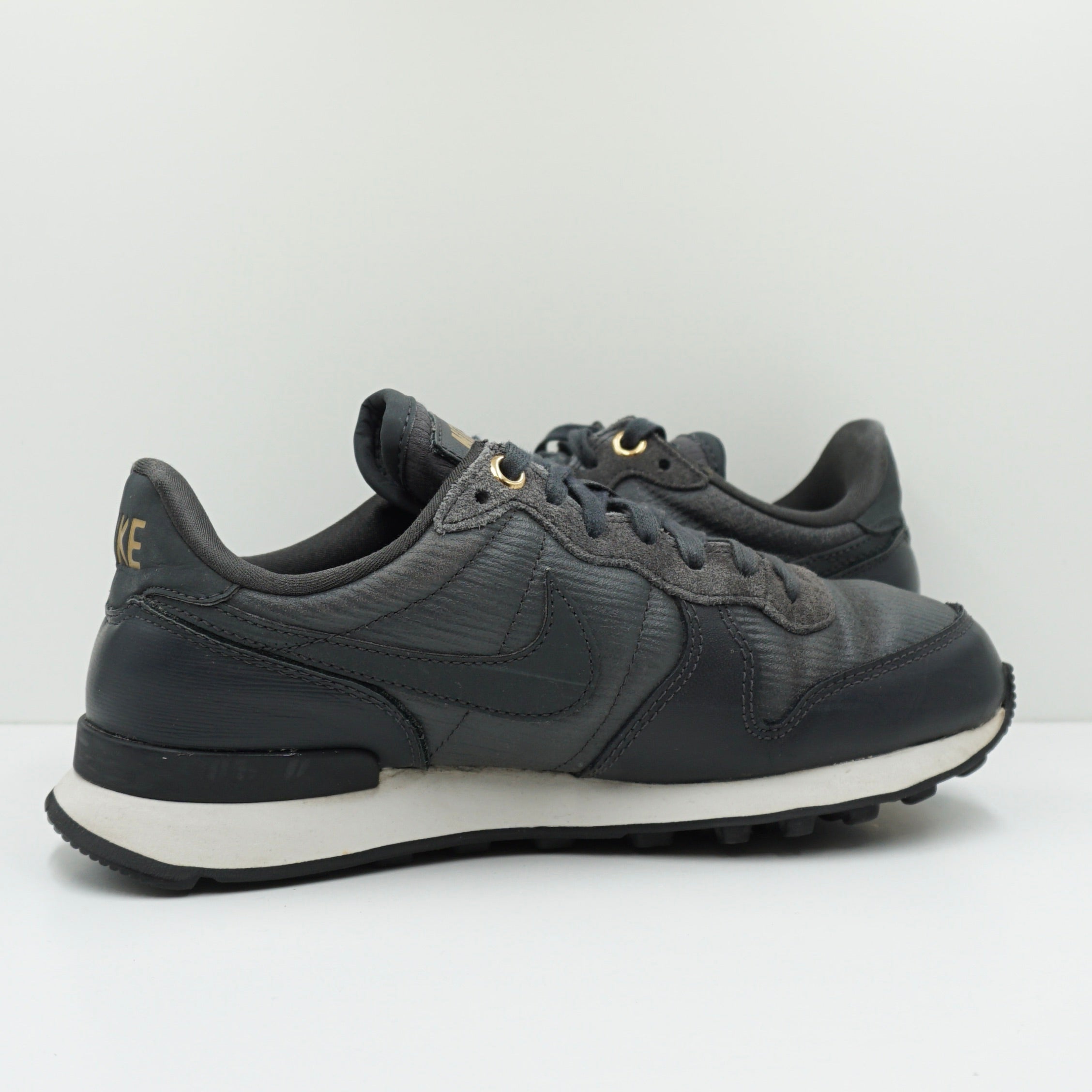 Nike Internationalist Premium Dark Grey (W)