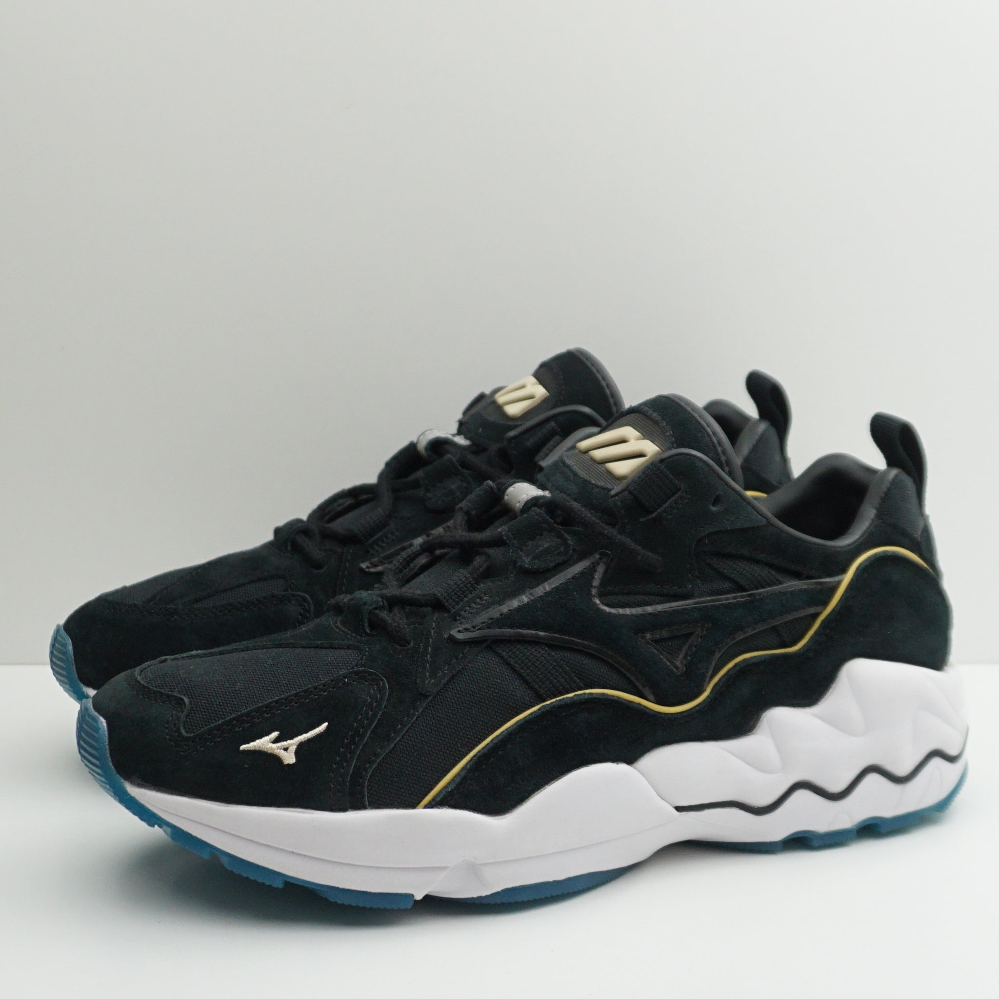 Mizuno Wave Rider 1