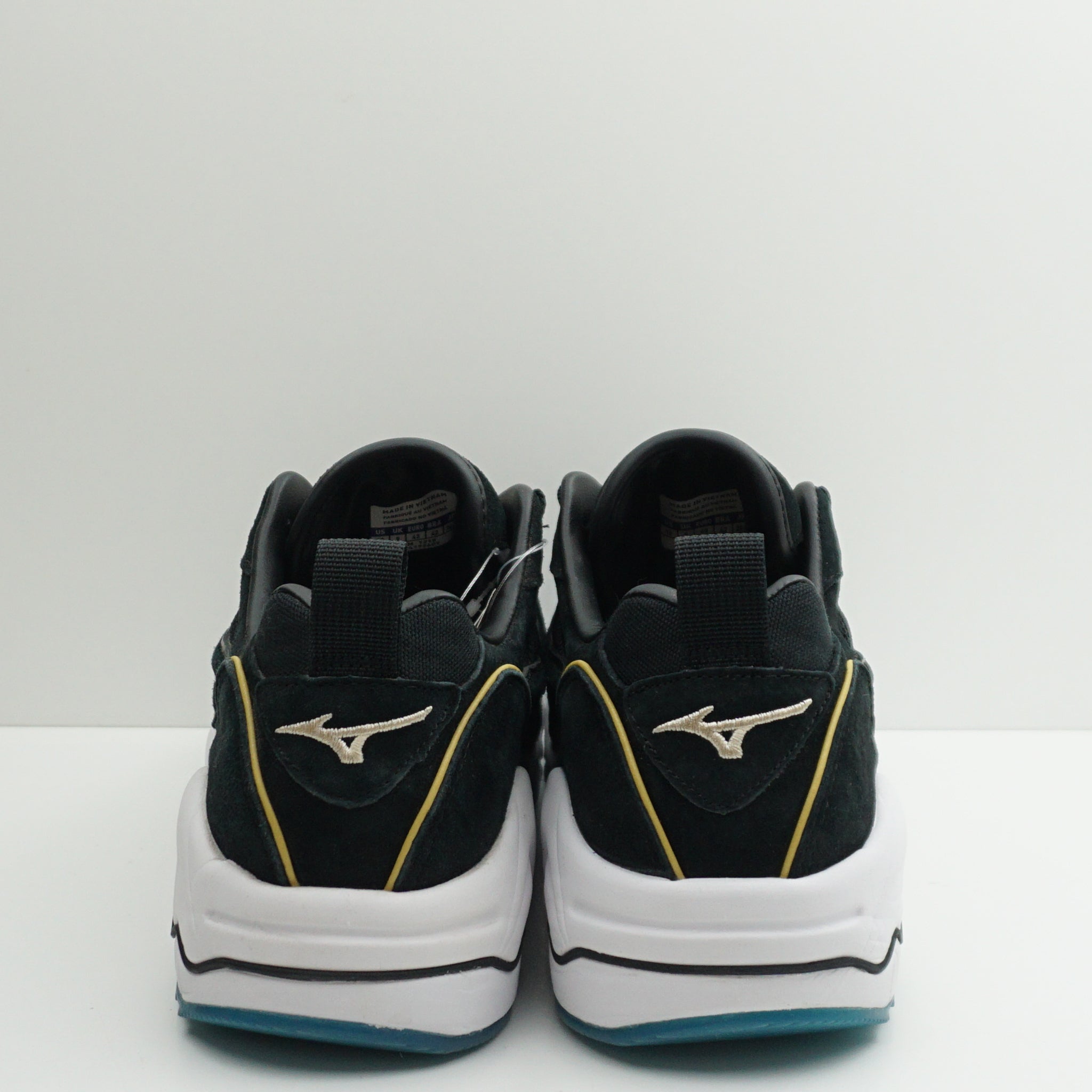 Mizuno Wave Rider 1