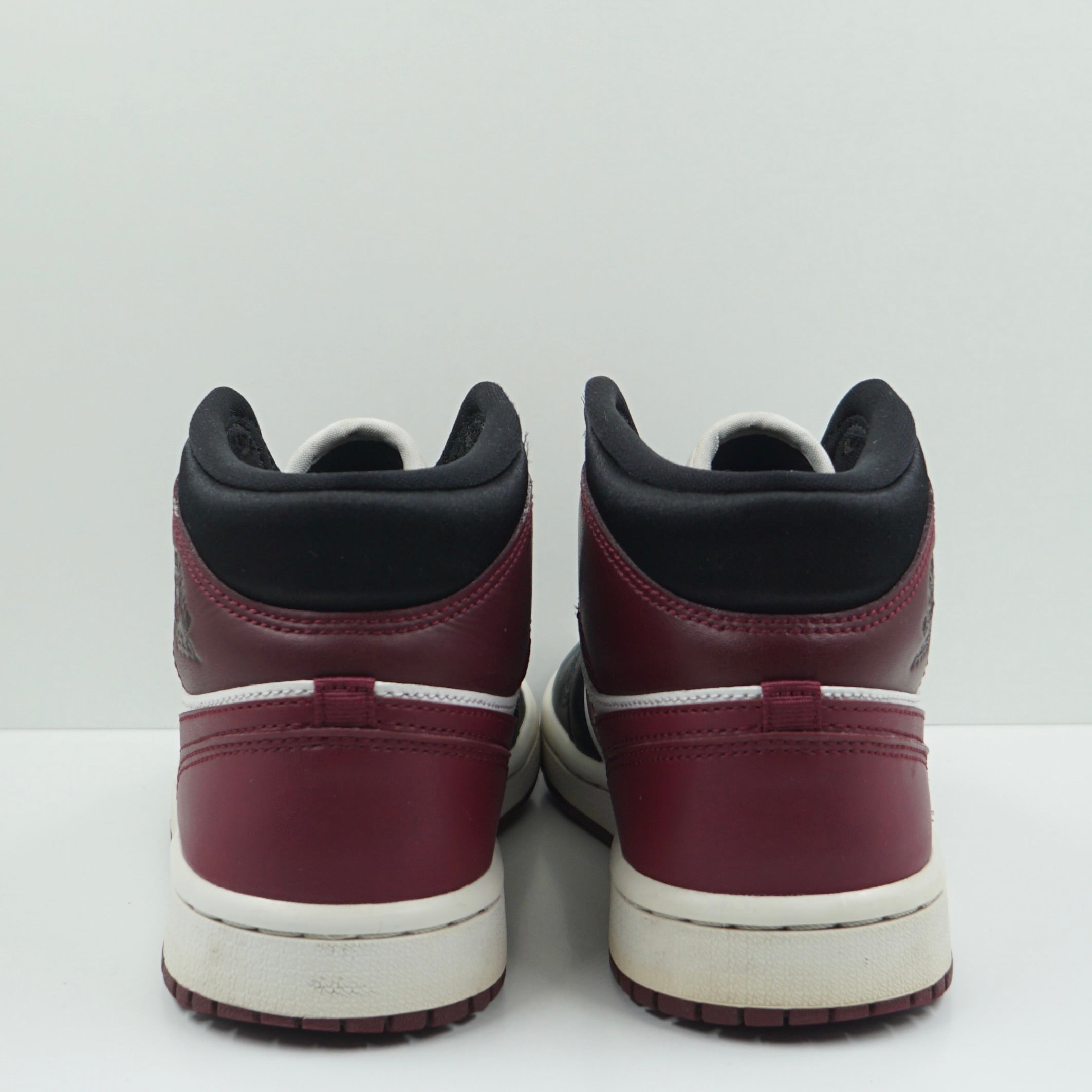 Jordan 1 Mid SE Black Dark Beetroot (W)