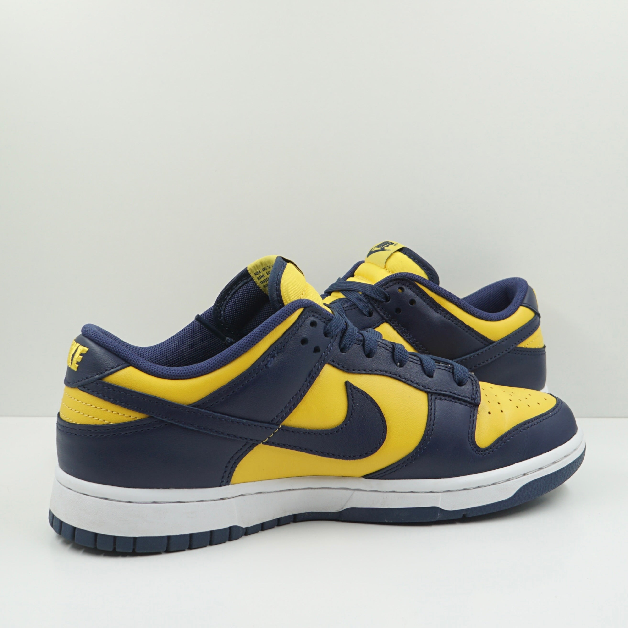 Nike Dunk Low Michigan (2021)