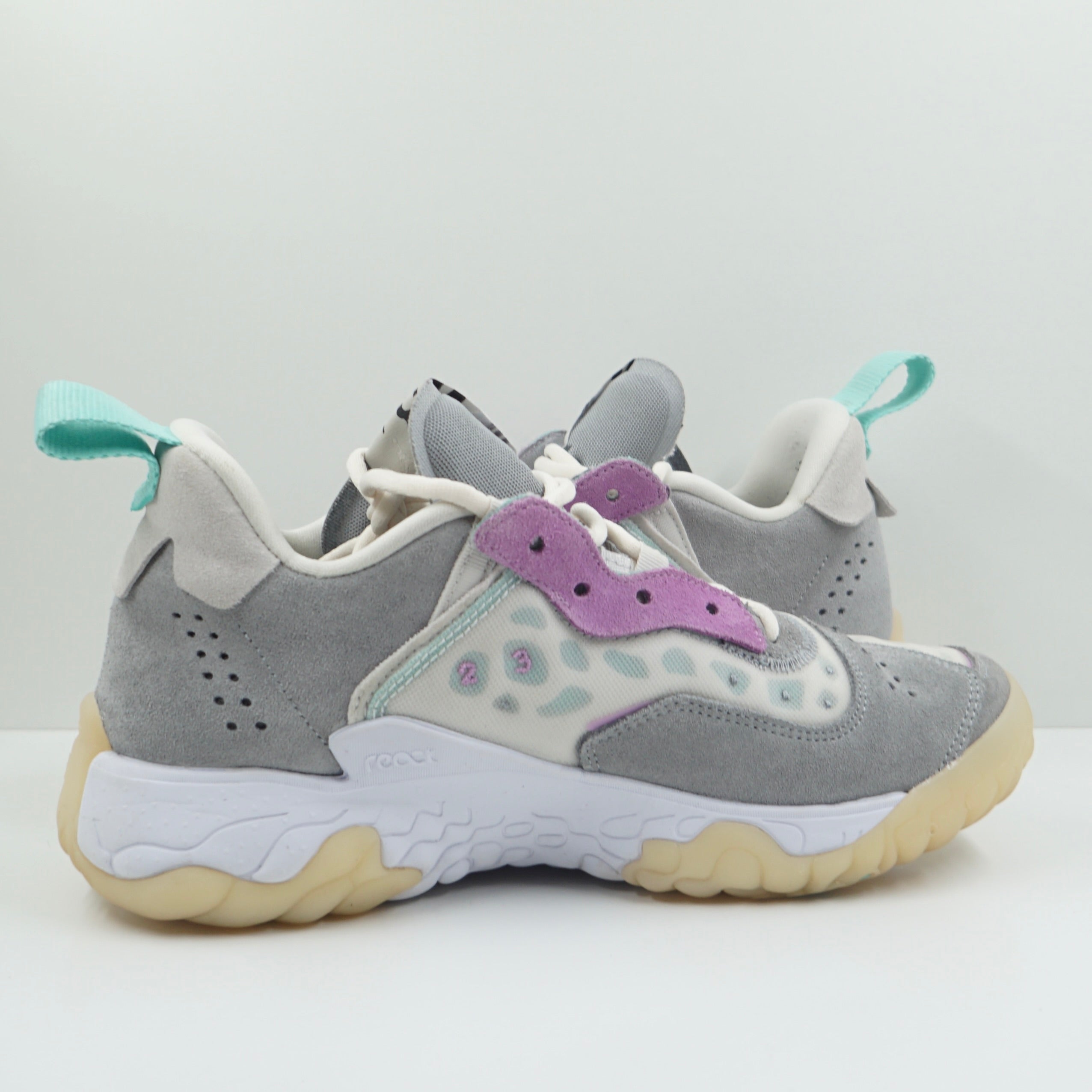 Jordan Delta 2 Grey Grape Ice