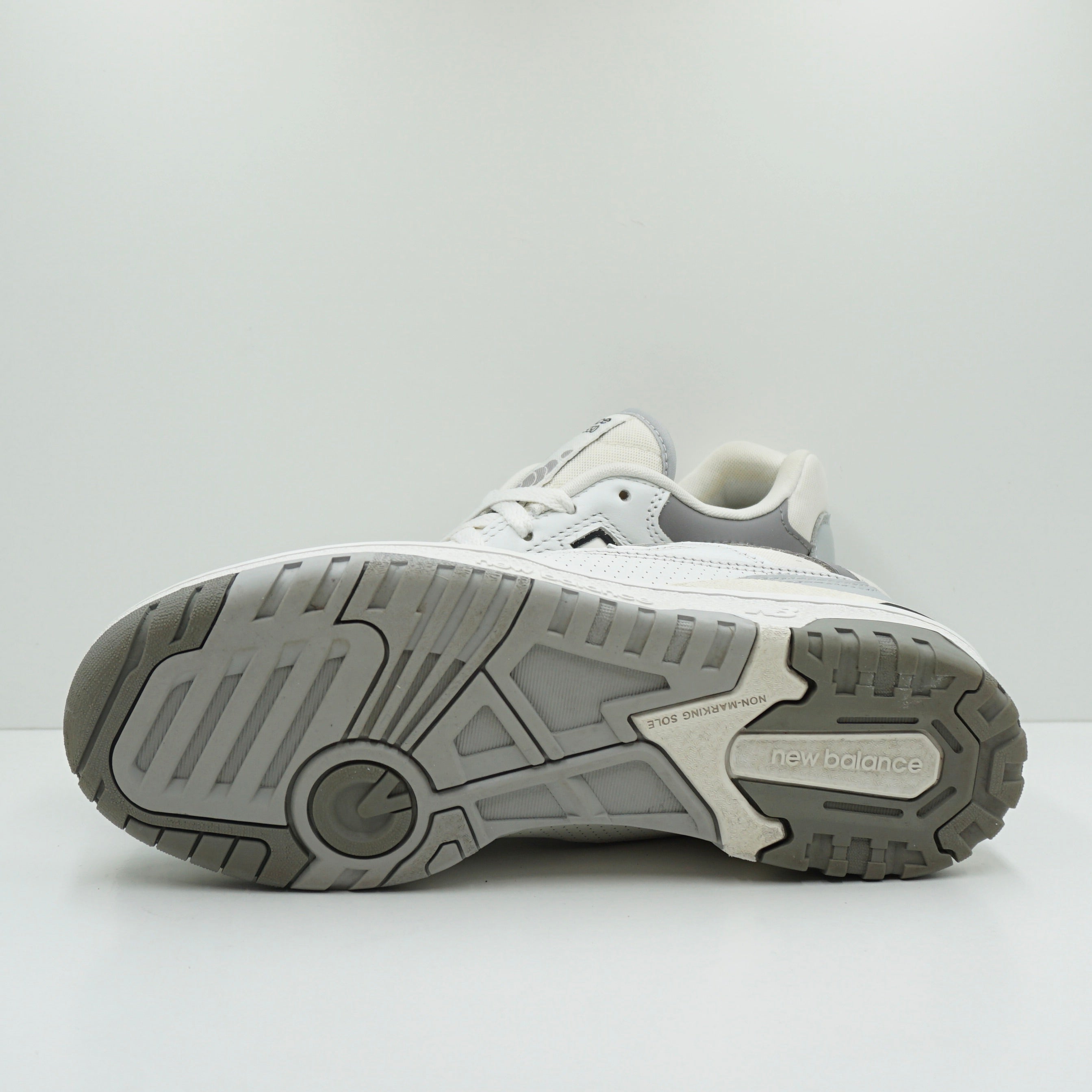 New Balance 550 Salt and Pepper