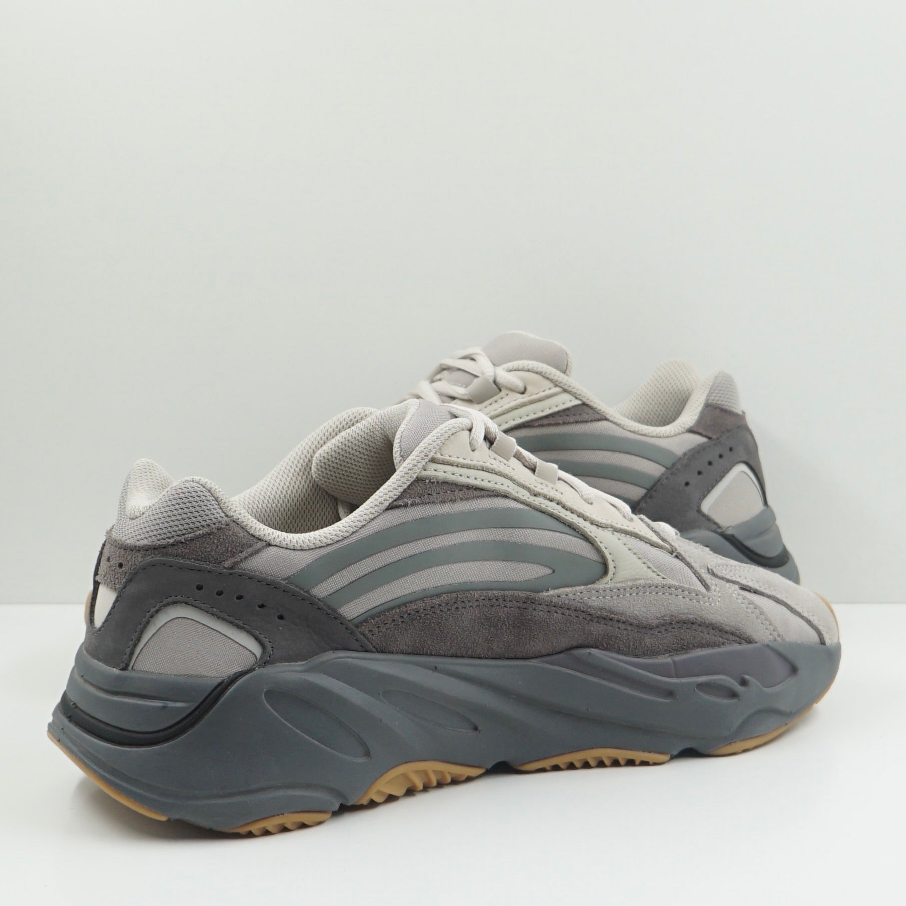 Adidas Yeezy Boost 700 V2 Tephra