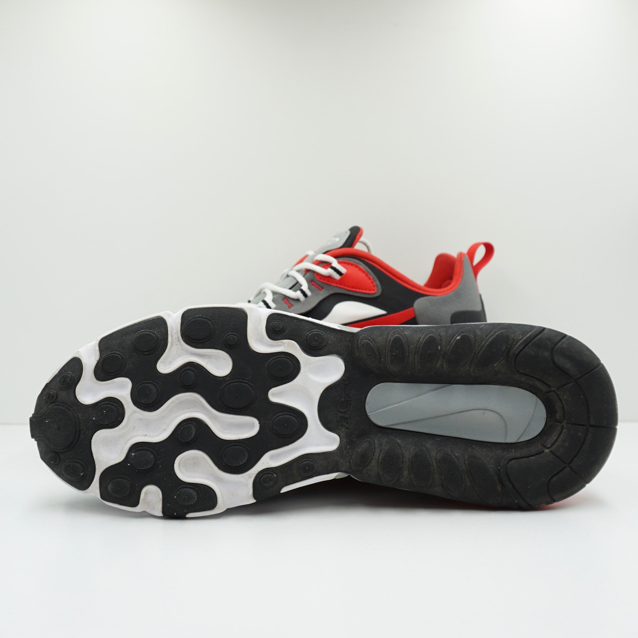 Nike Air Max 270 React Black Iron Grey University Red