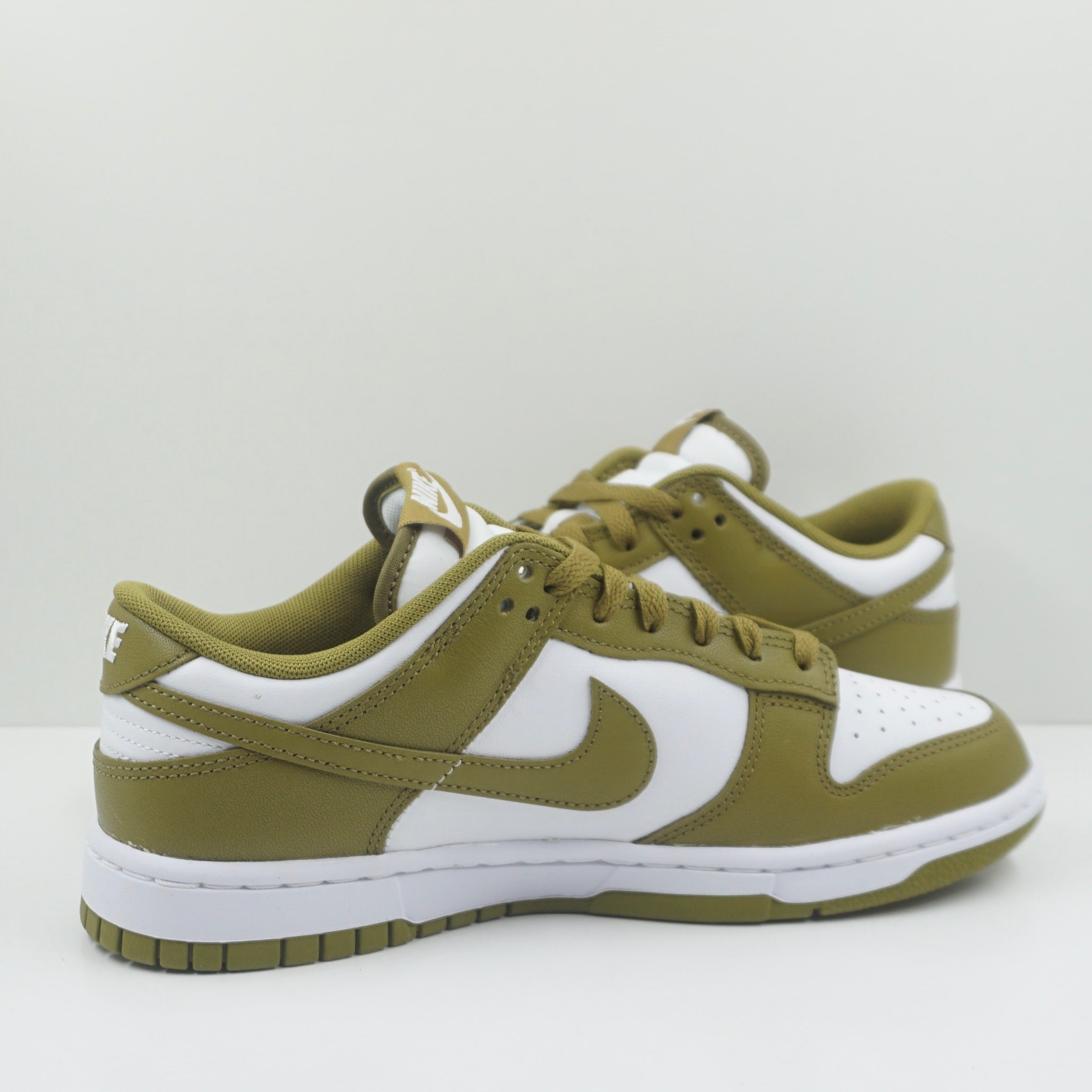 Nike Dunk Low Retro Pacific Moss