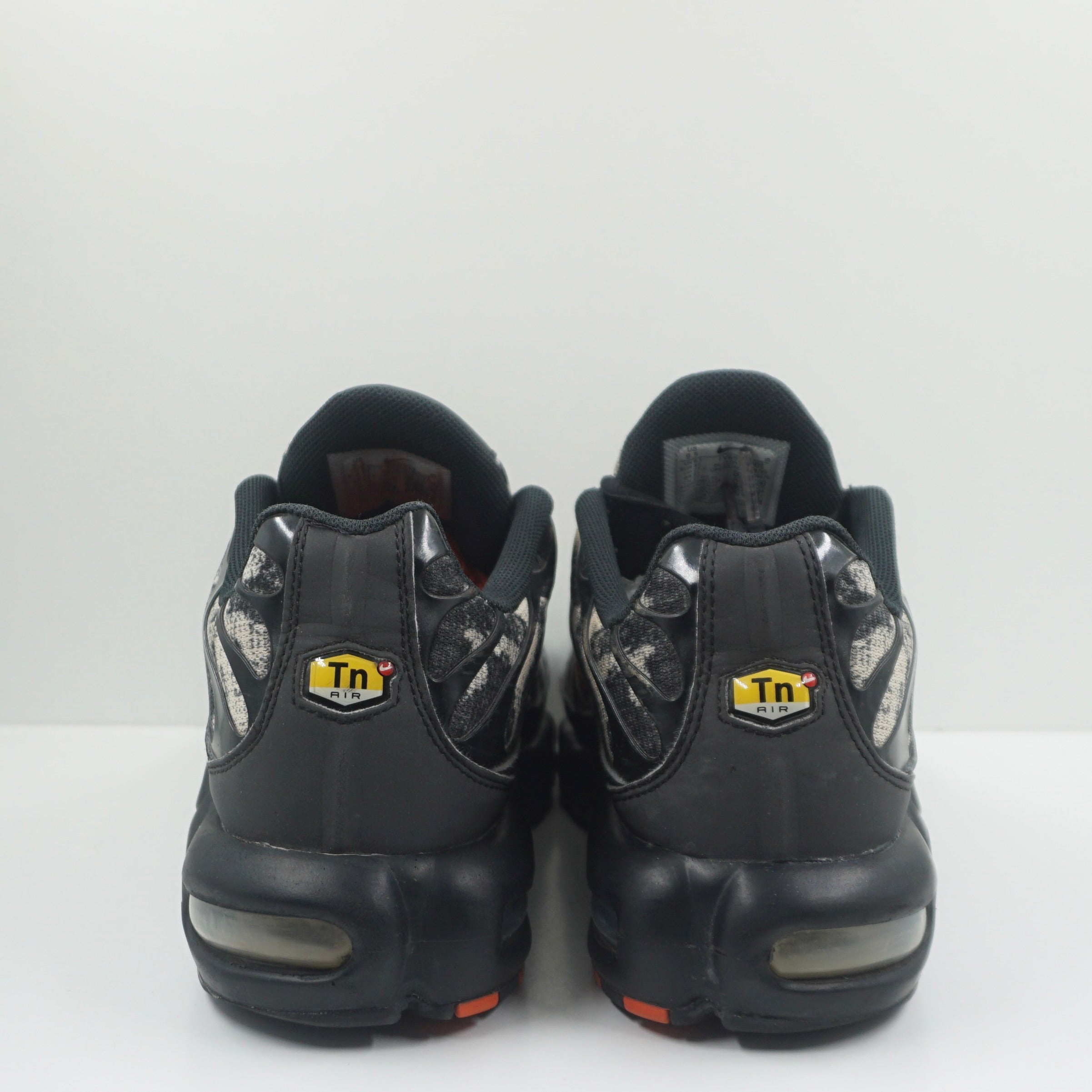 Nike Air Max Plus Camo Black Safety Orange