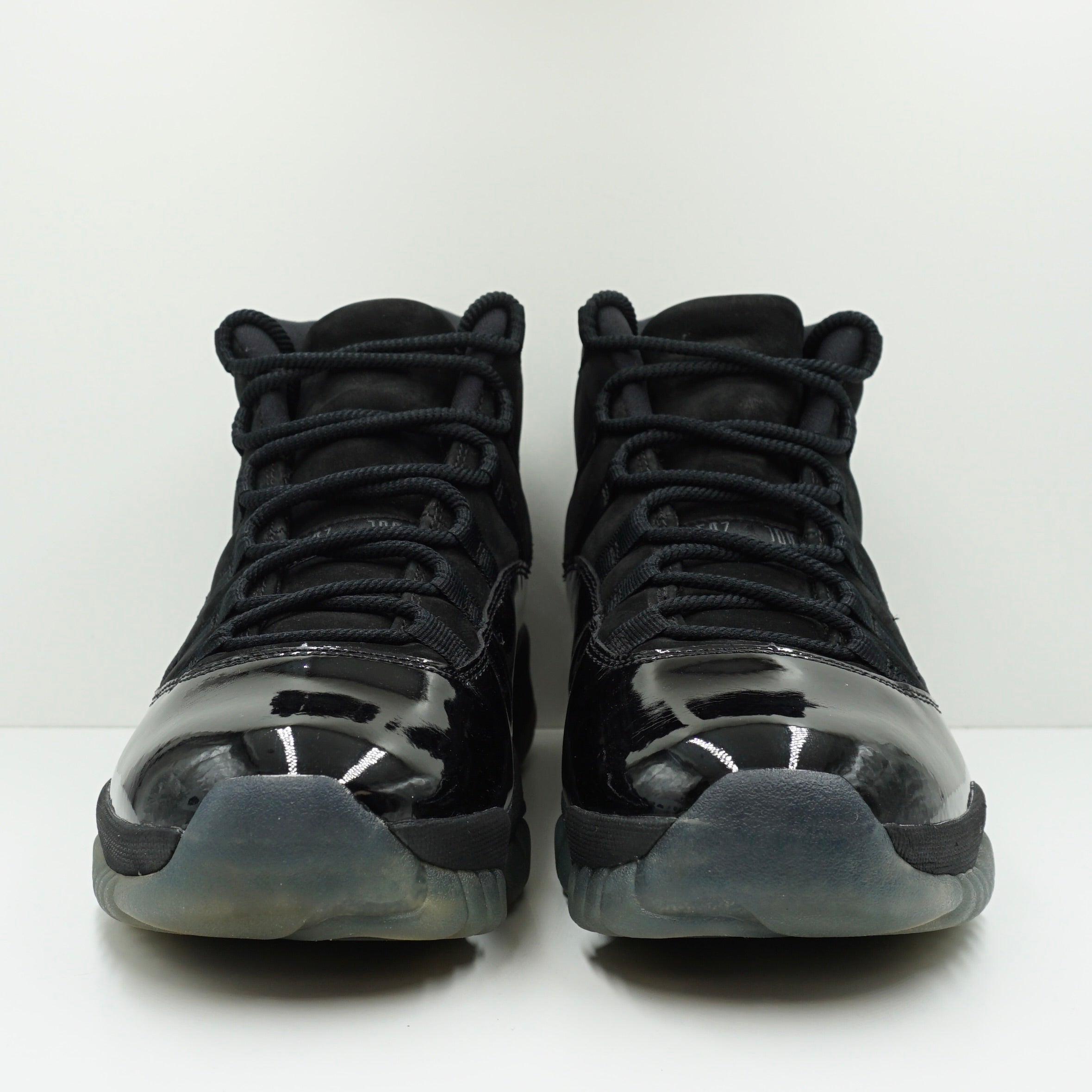 Jordan 11 Retro Cap and Gown