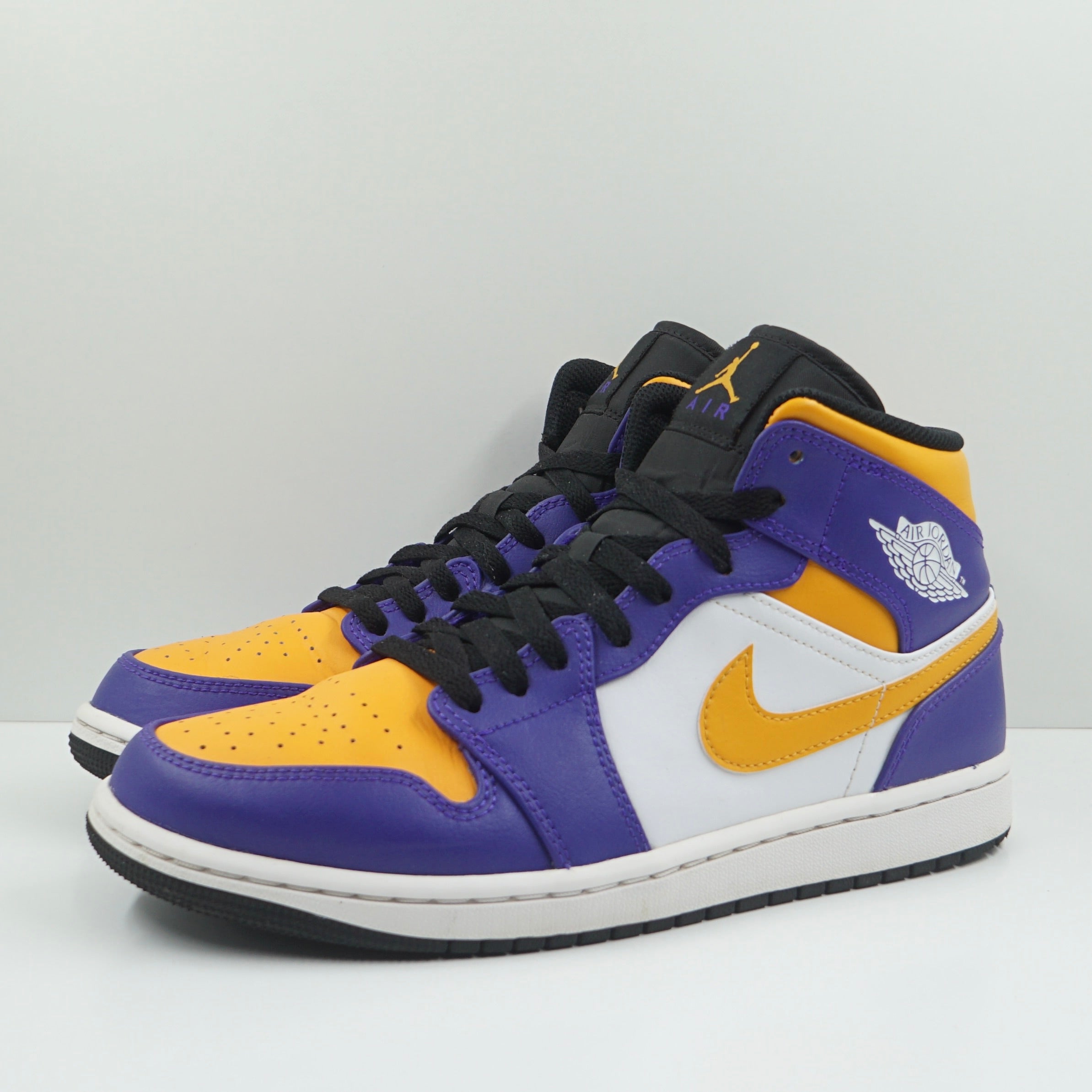 Jordan 1 Mid Lakers (2022)