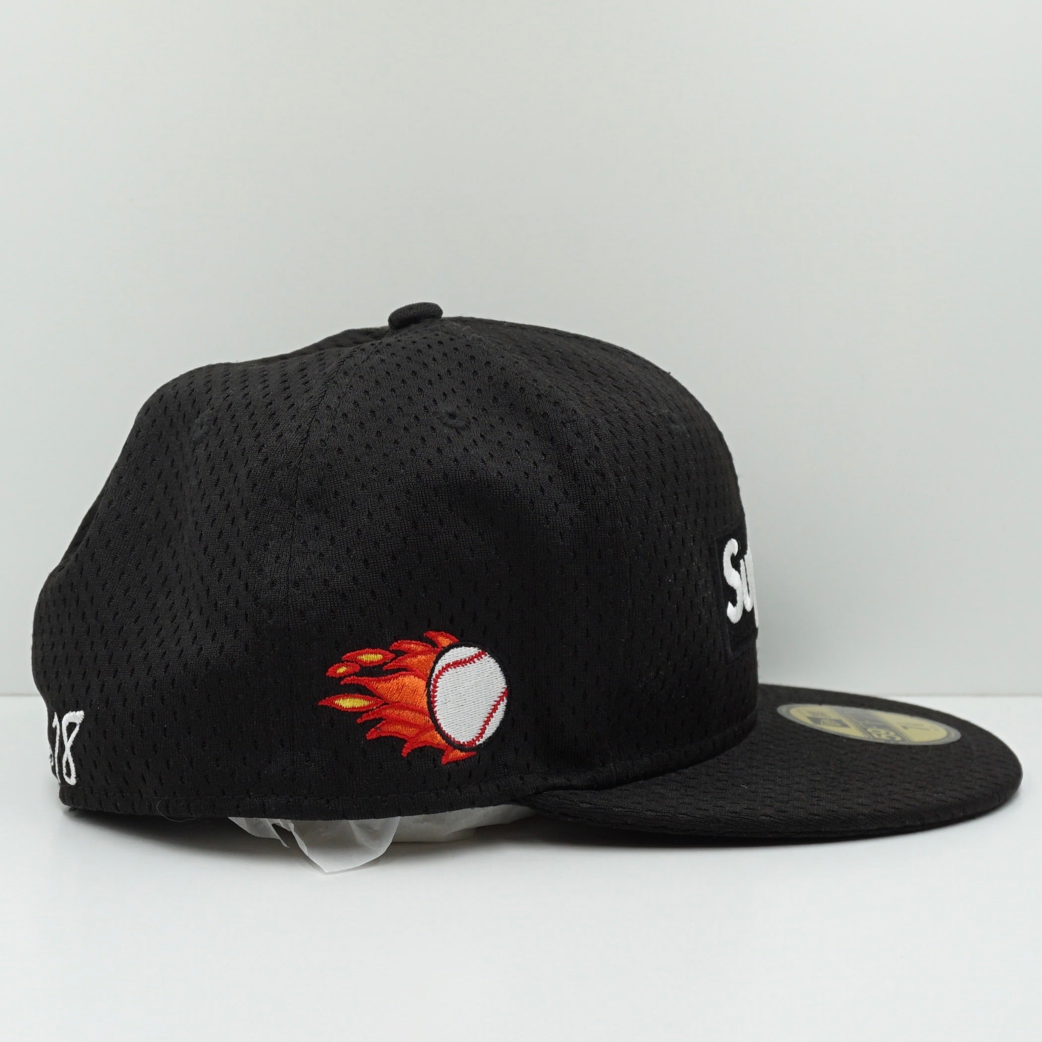 New Era x Supreme SS18 Mesh Box Logo Fitted Cap