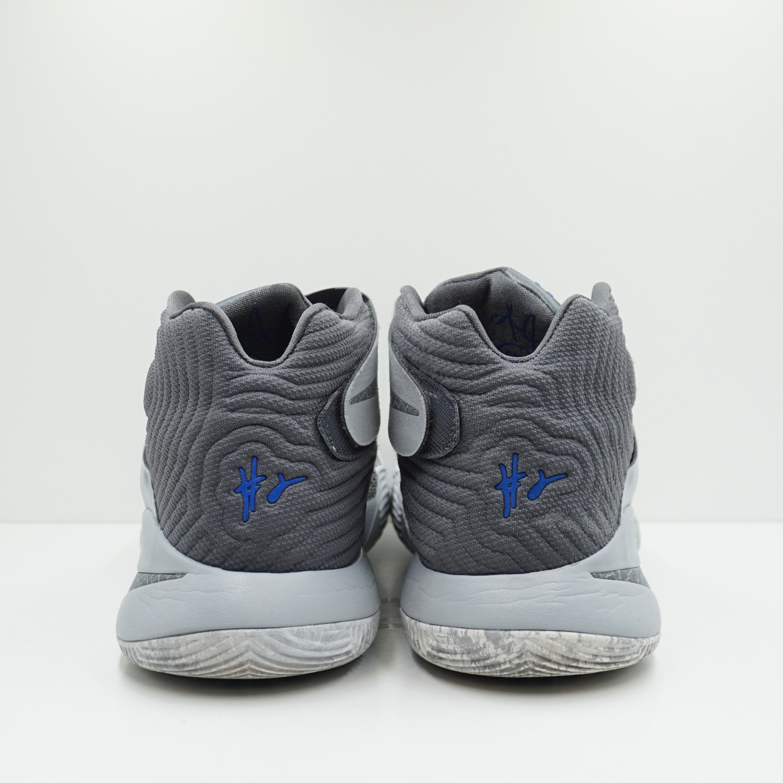Nike Kyrie 2 Omega