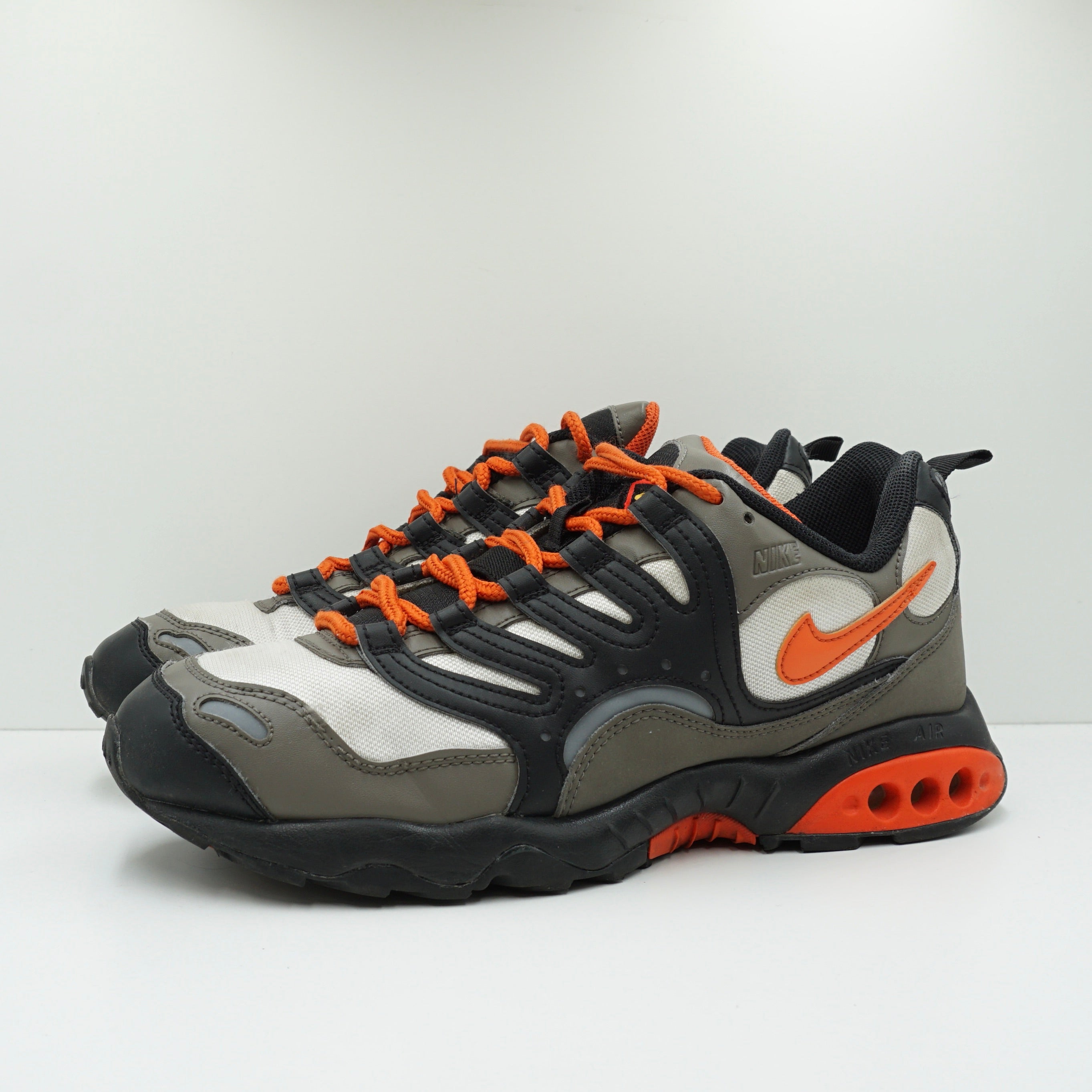 Nike Air Terra Humara 18 Olive Grey Deep Orange