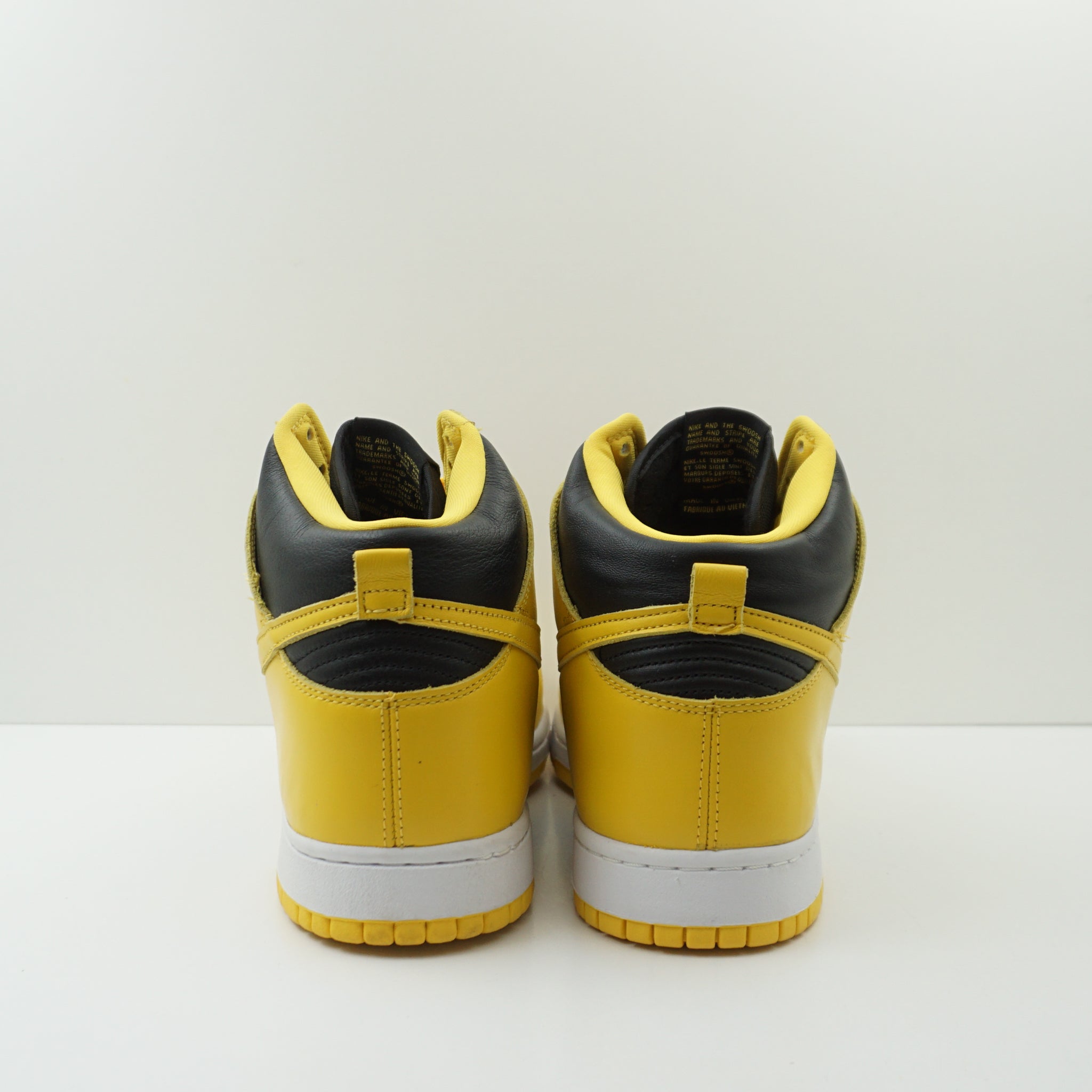 Nike Dunk High Black Varsity Maize (Asphaltgold Release)