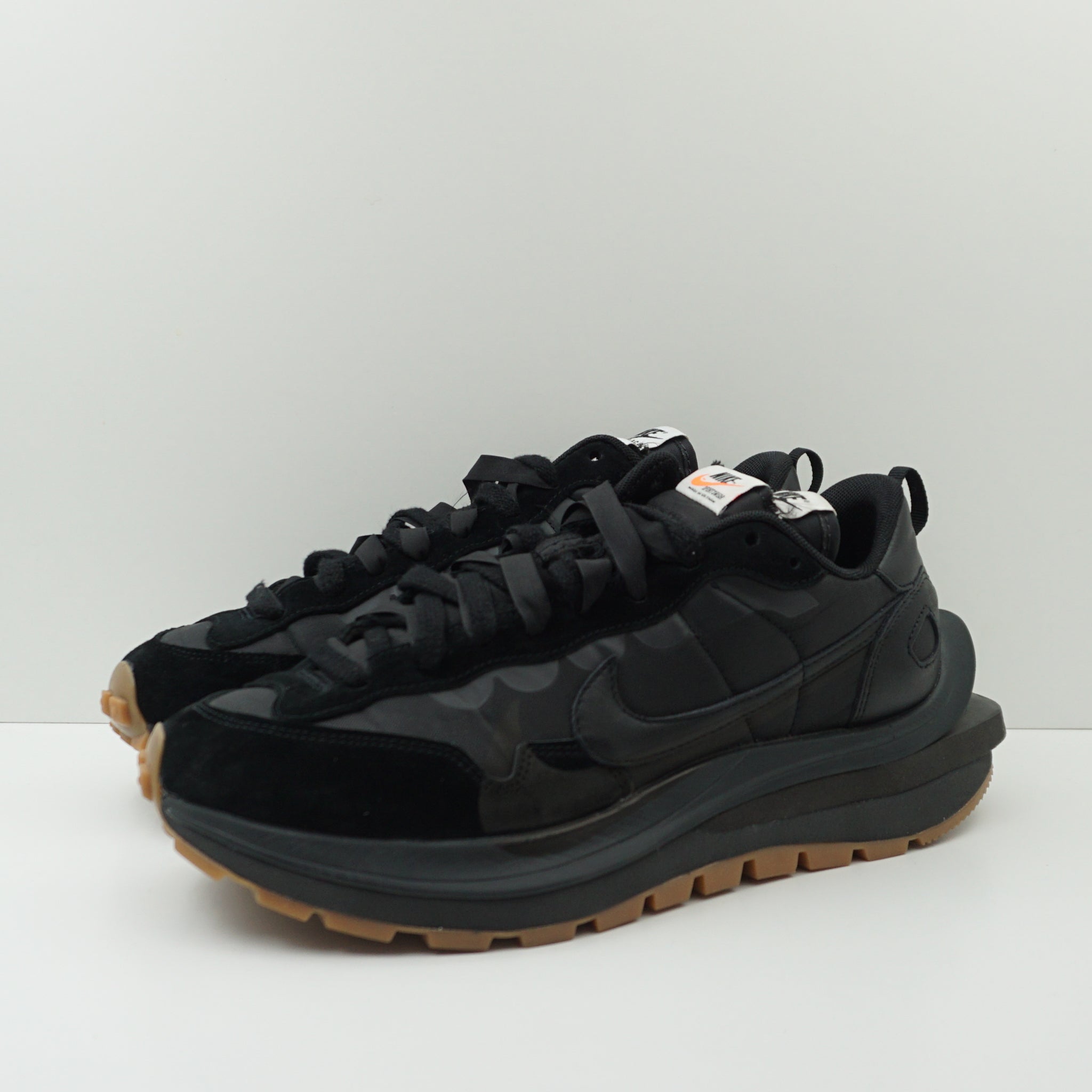 Nike Vaporwaffle Sacai Black Gum - Main Image