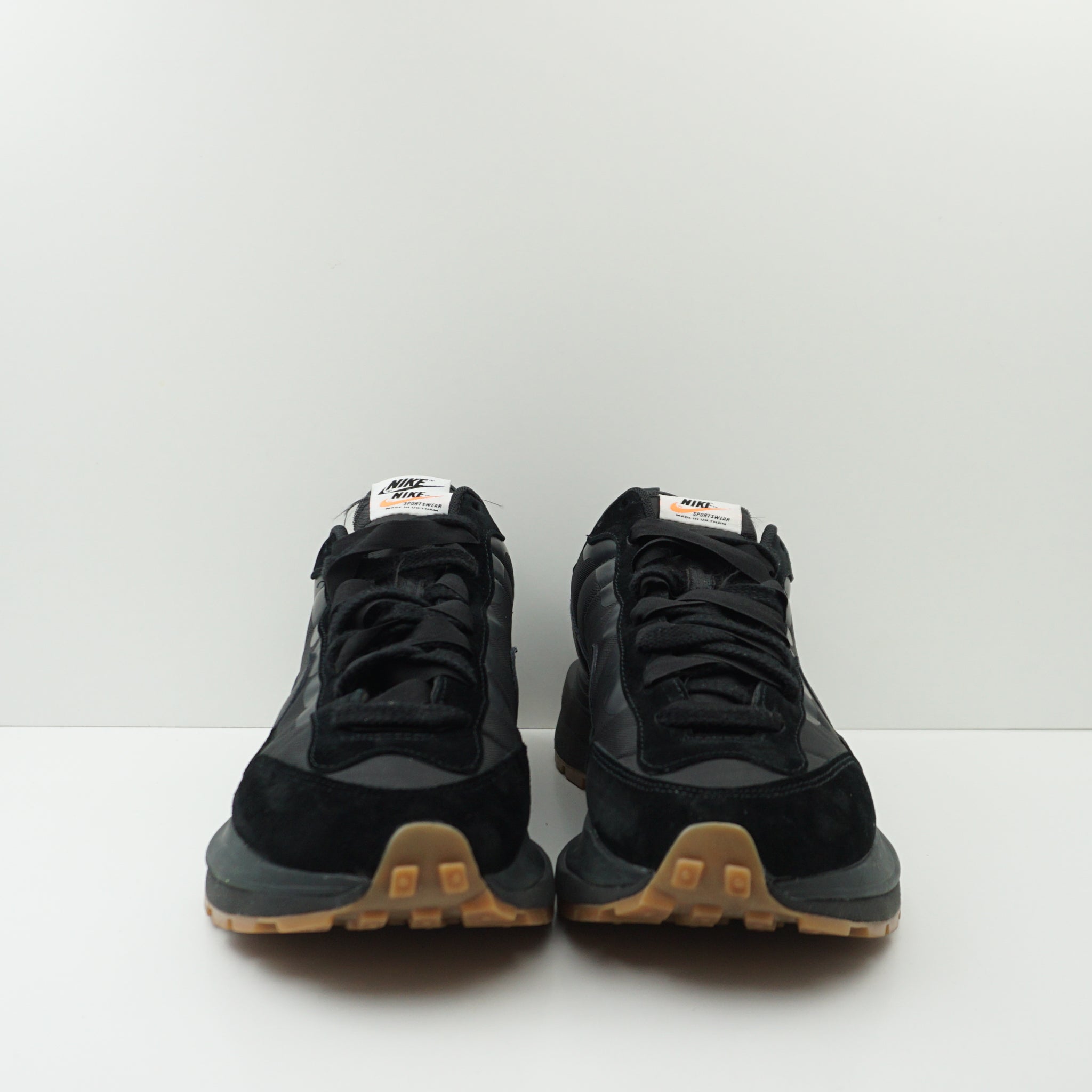 Nike Vaporwaffle Sacai Black Gum