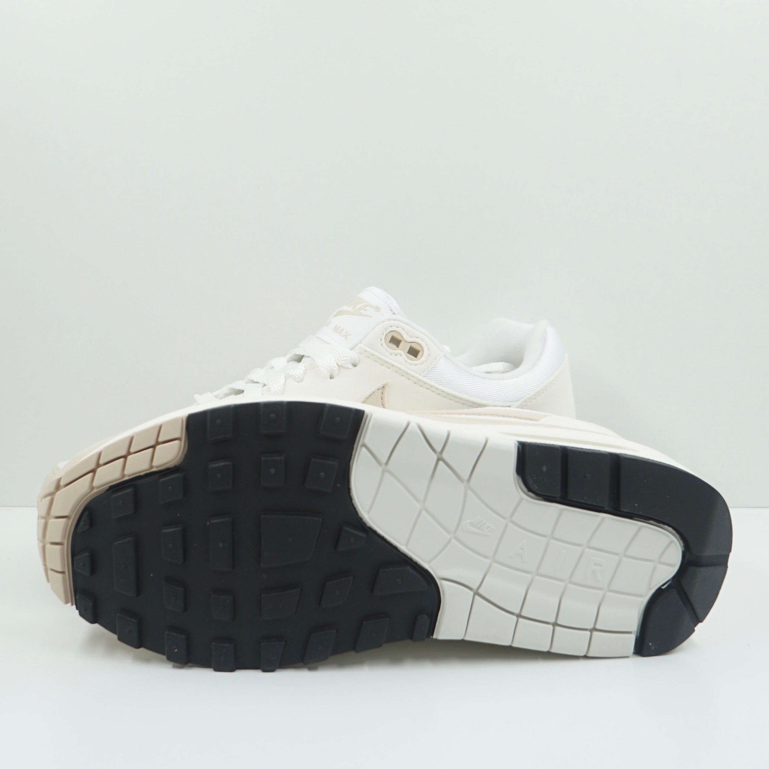 Nike Air Max 1 Pale Ivory Sanddrift (W)