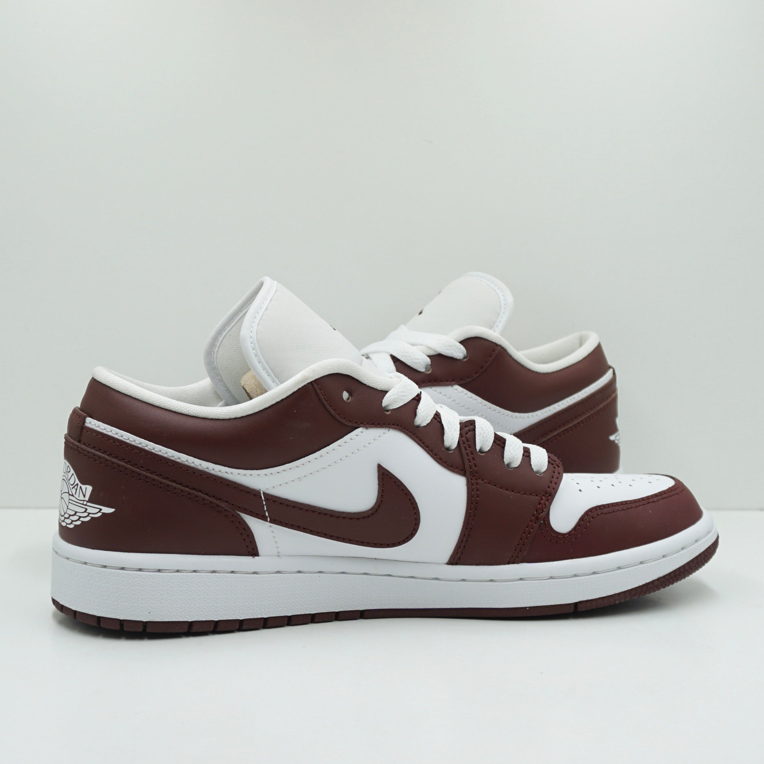 Jordan 1 Low Team Red (W)