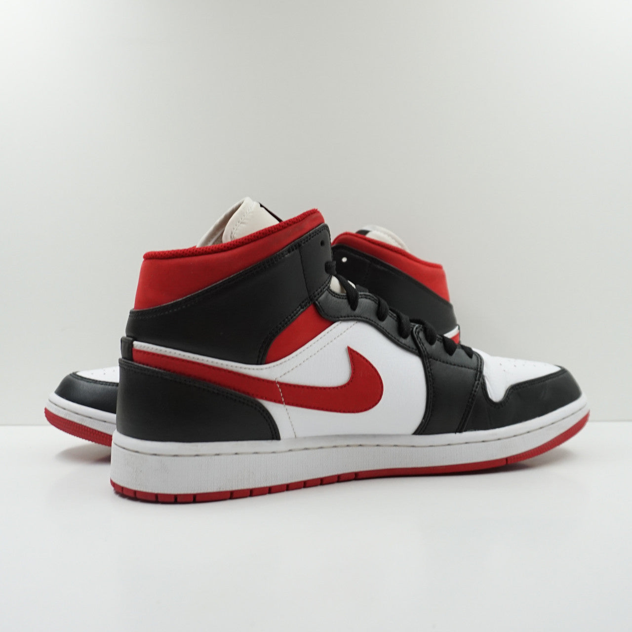 Jordan 1 Mid Gym Red Black White (2021)