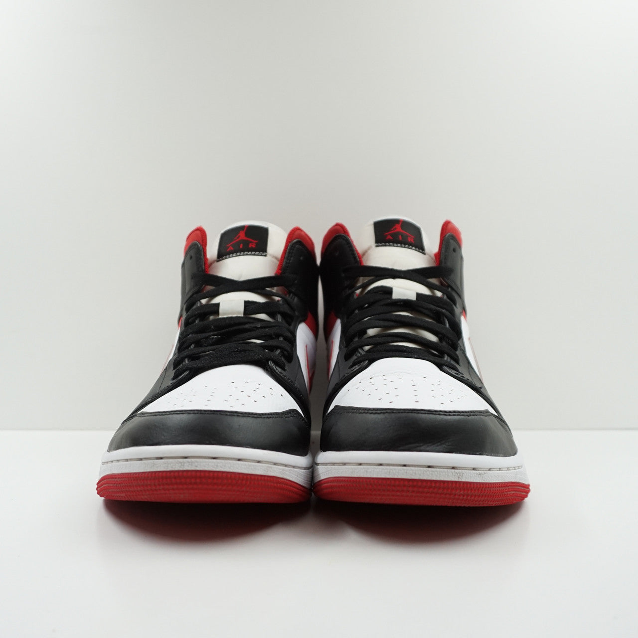 Jordan 1 Mid Gym Red Black White (2021)