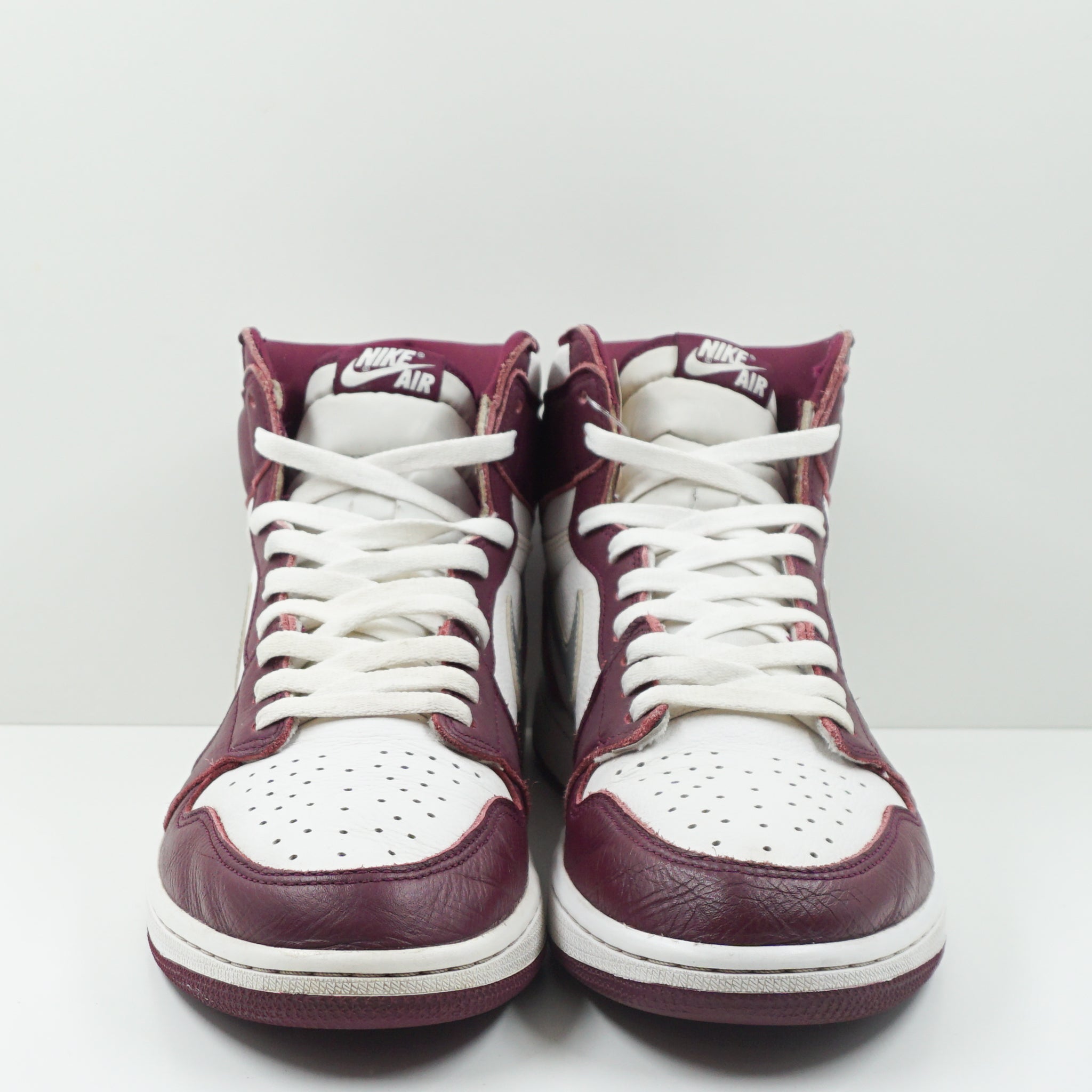 Jordan 1 Retro High OG Bordeaux