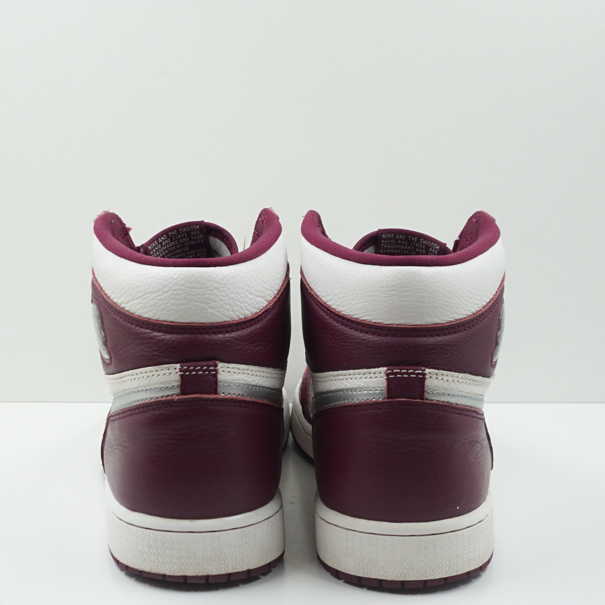 Jordan 1 Retro High OG Bordeaux