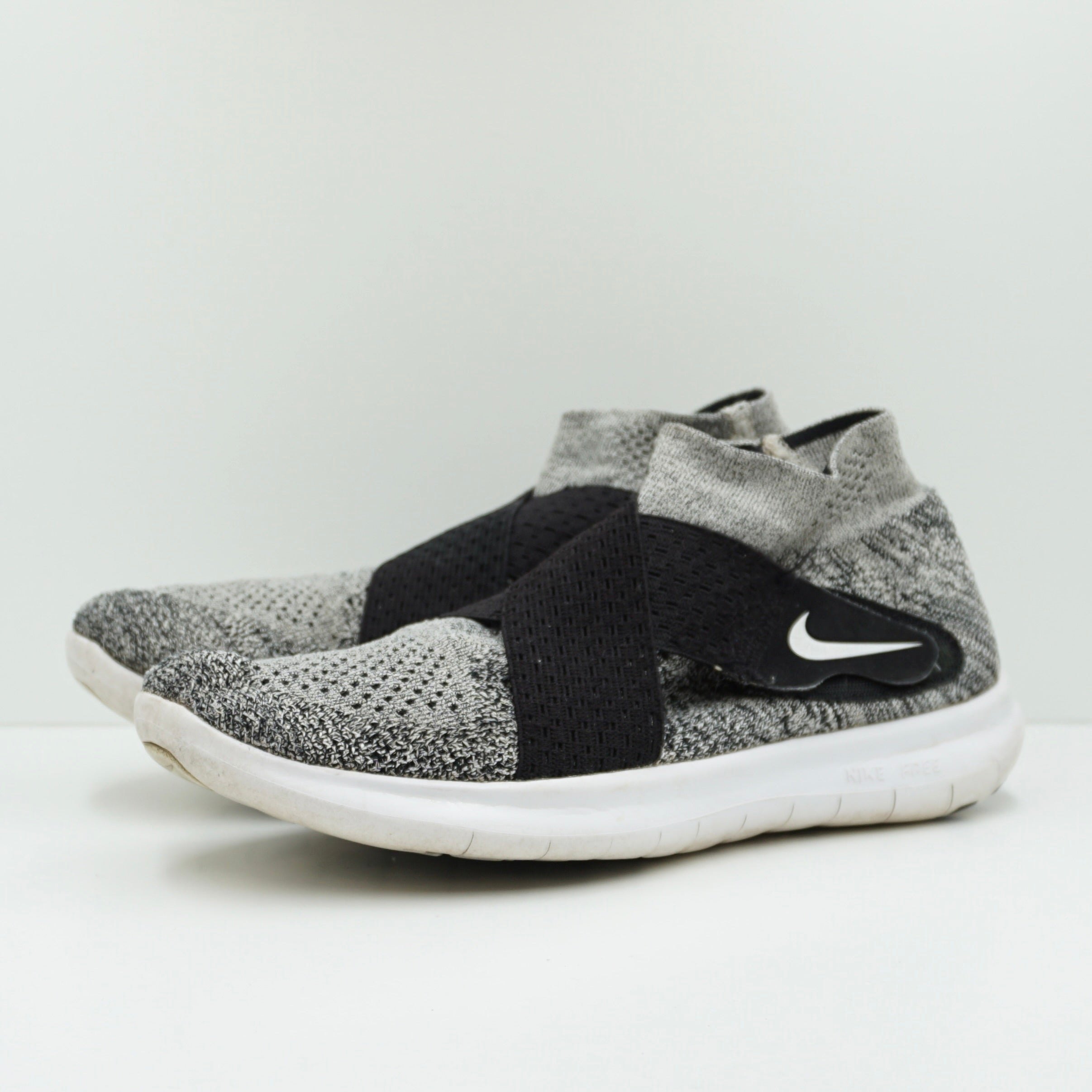 Nike Free RN Motion Flyknit Black White (2017) (W)