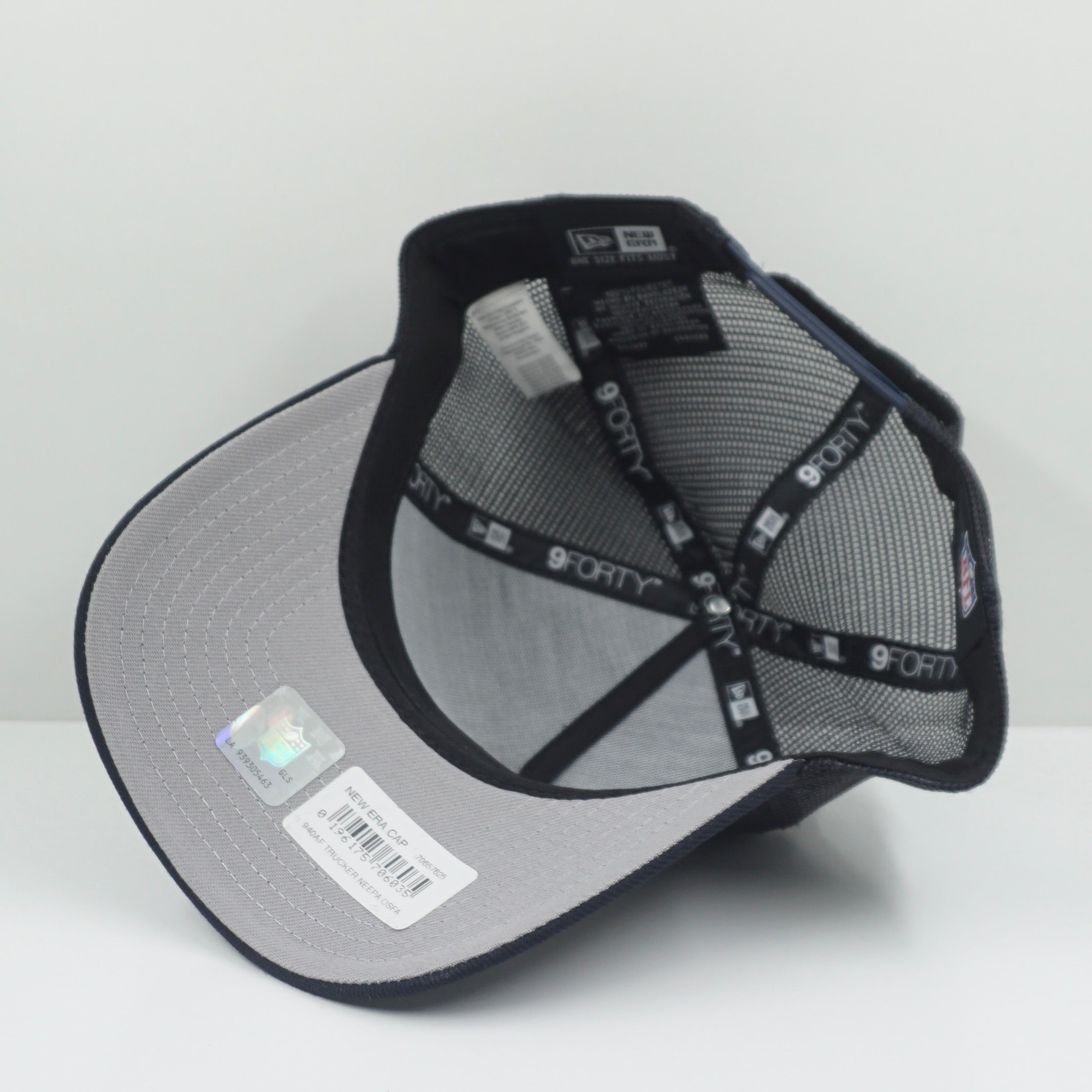 New Era New England Patriots Historic Logo Navy Adjustable Cap