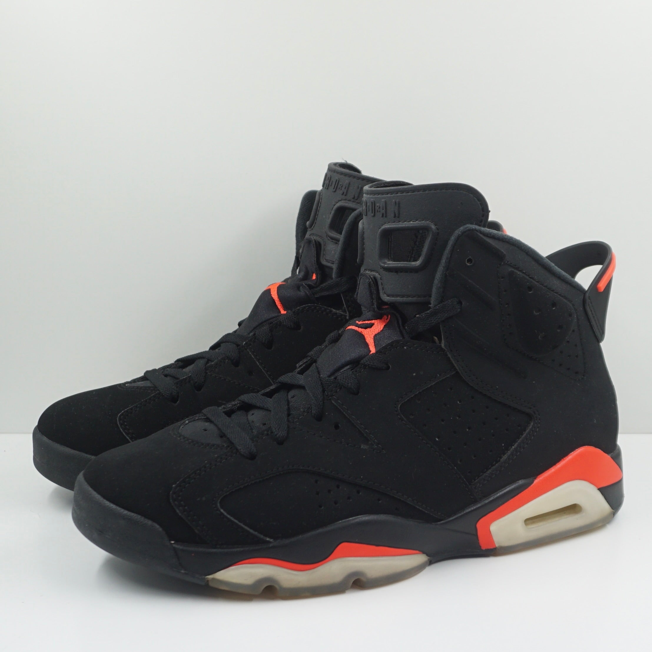 Jordan 6 Retro Black Infrared (2019)