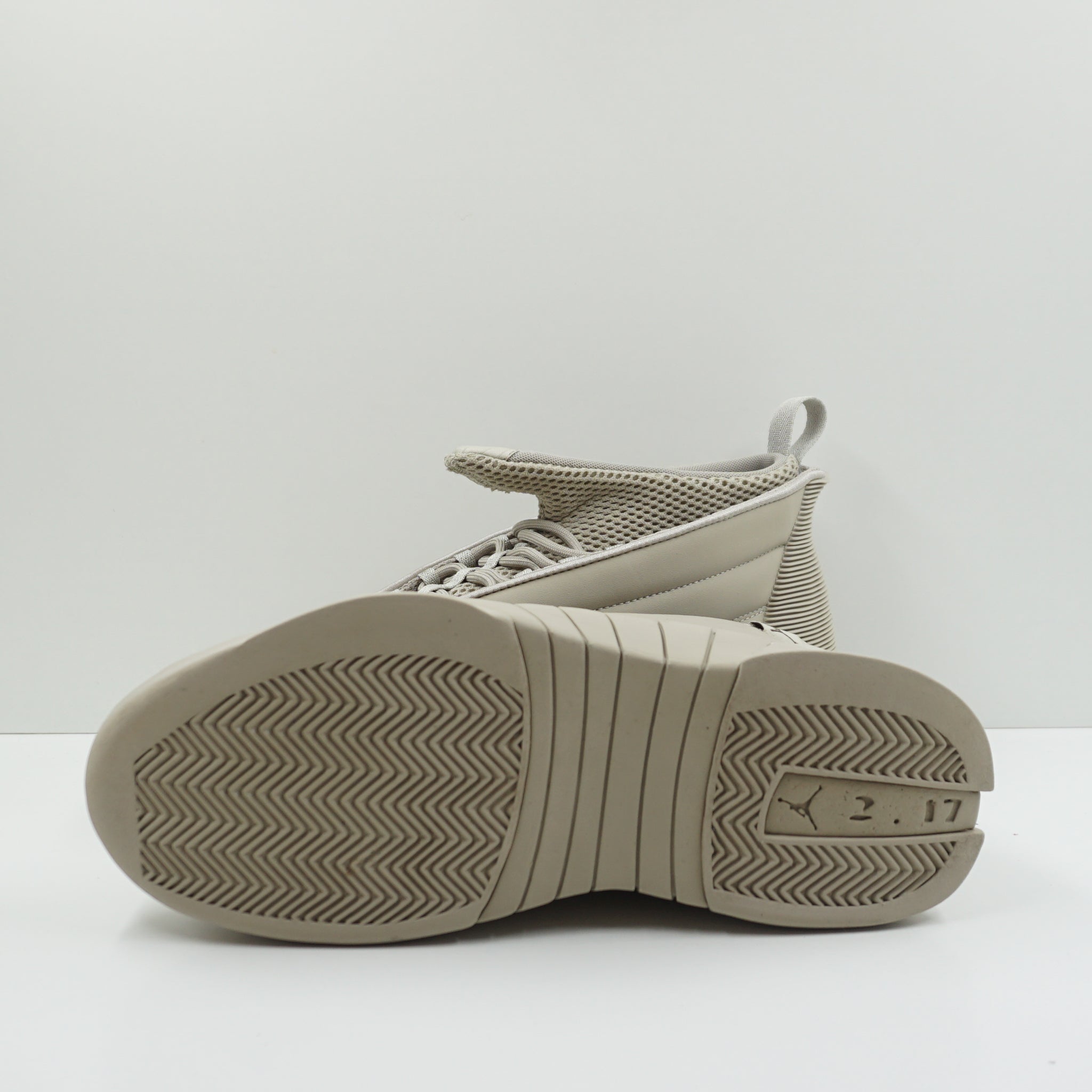 Jordan 15 Retro Billie Eillish (W)